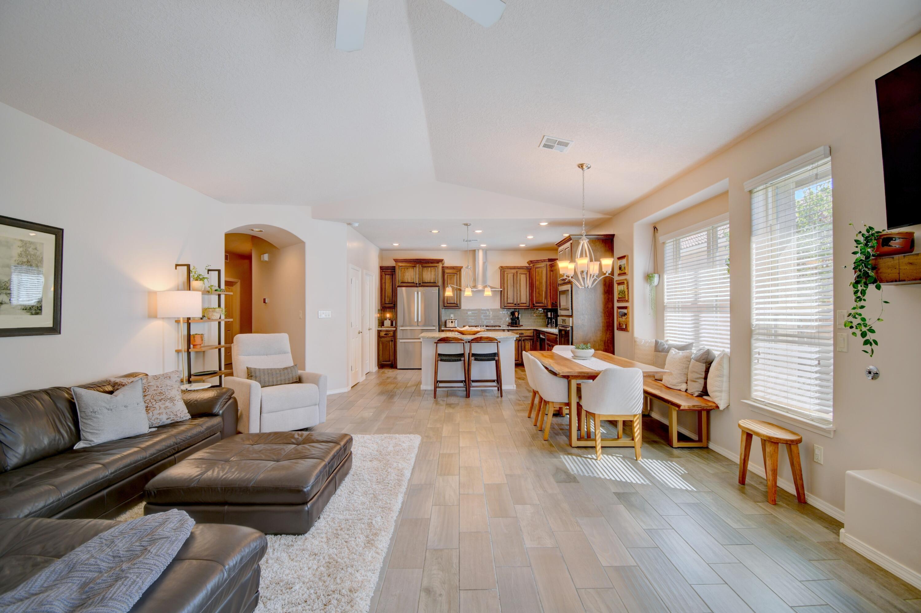 7321 DANA POINT Drive NE