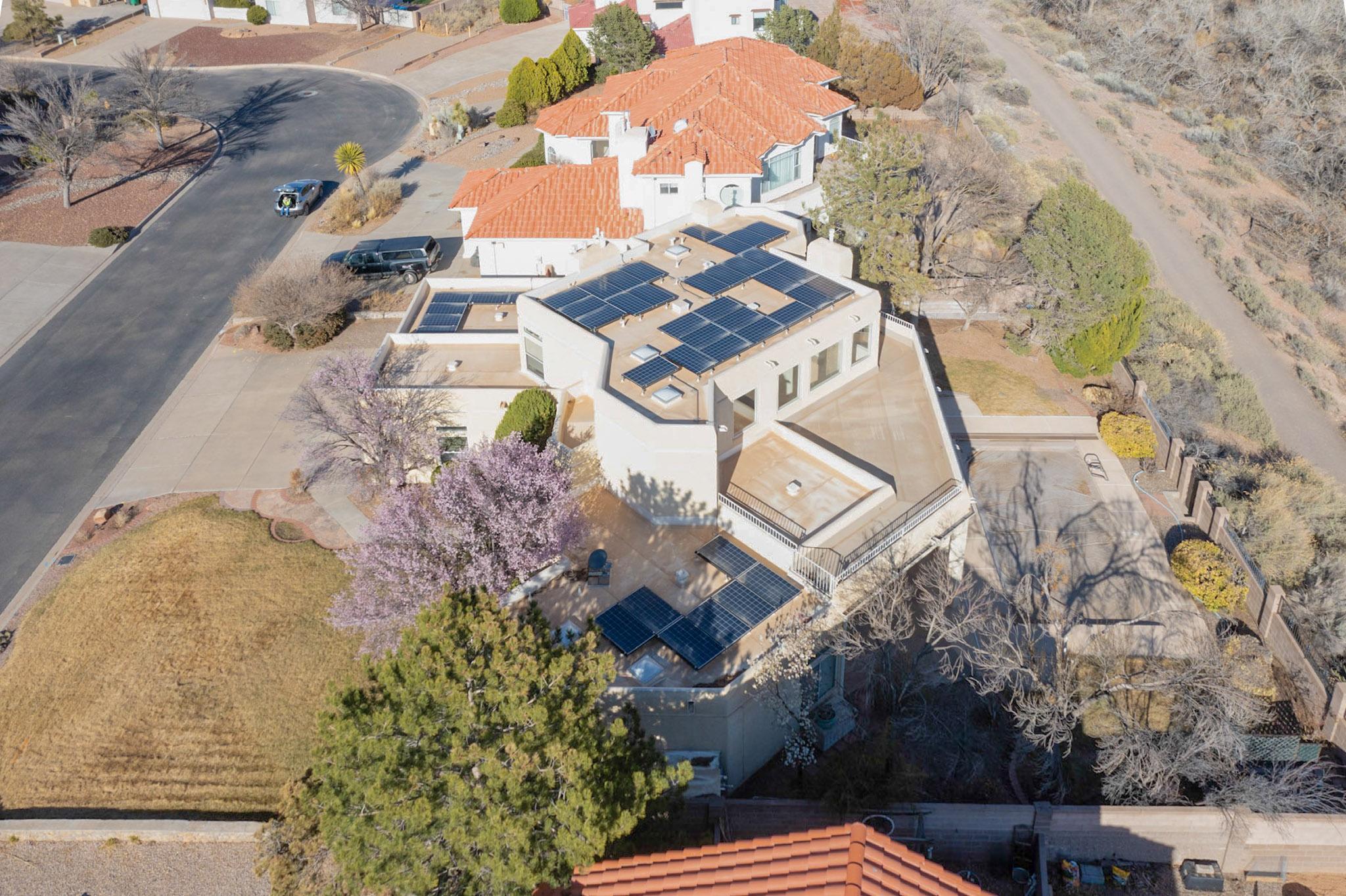 2094 Rivers Edge Drive NE