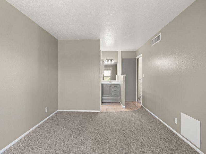 82 CALLE SAN BLAS NE