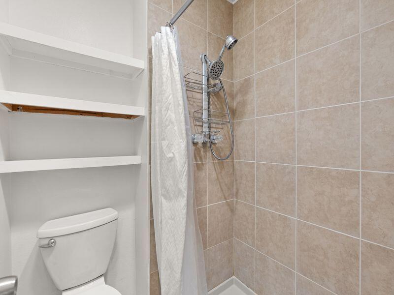 82 CALLE SAN BLAS NE