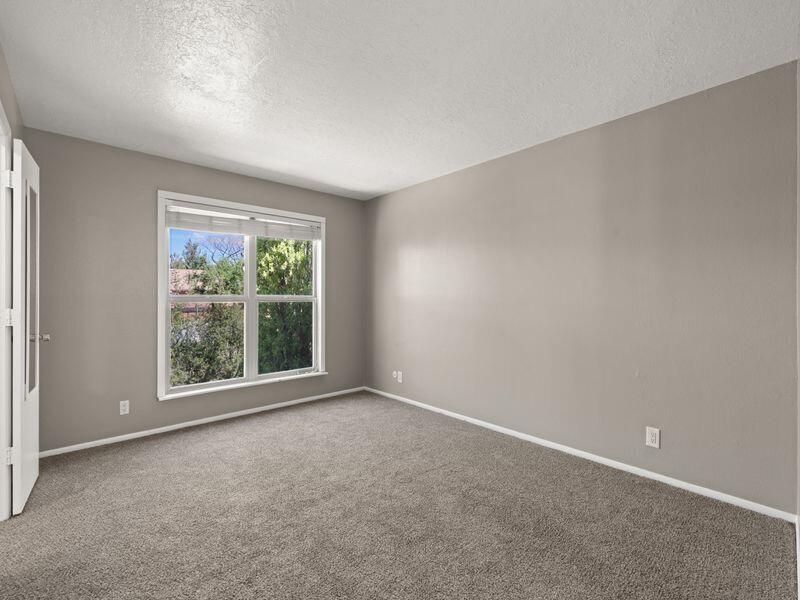 82 CALLE SAN BLAS NE