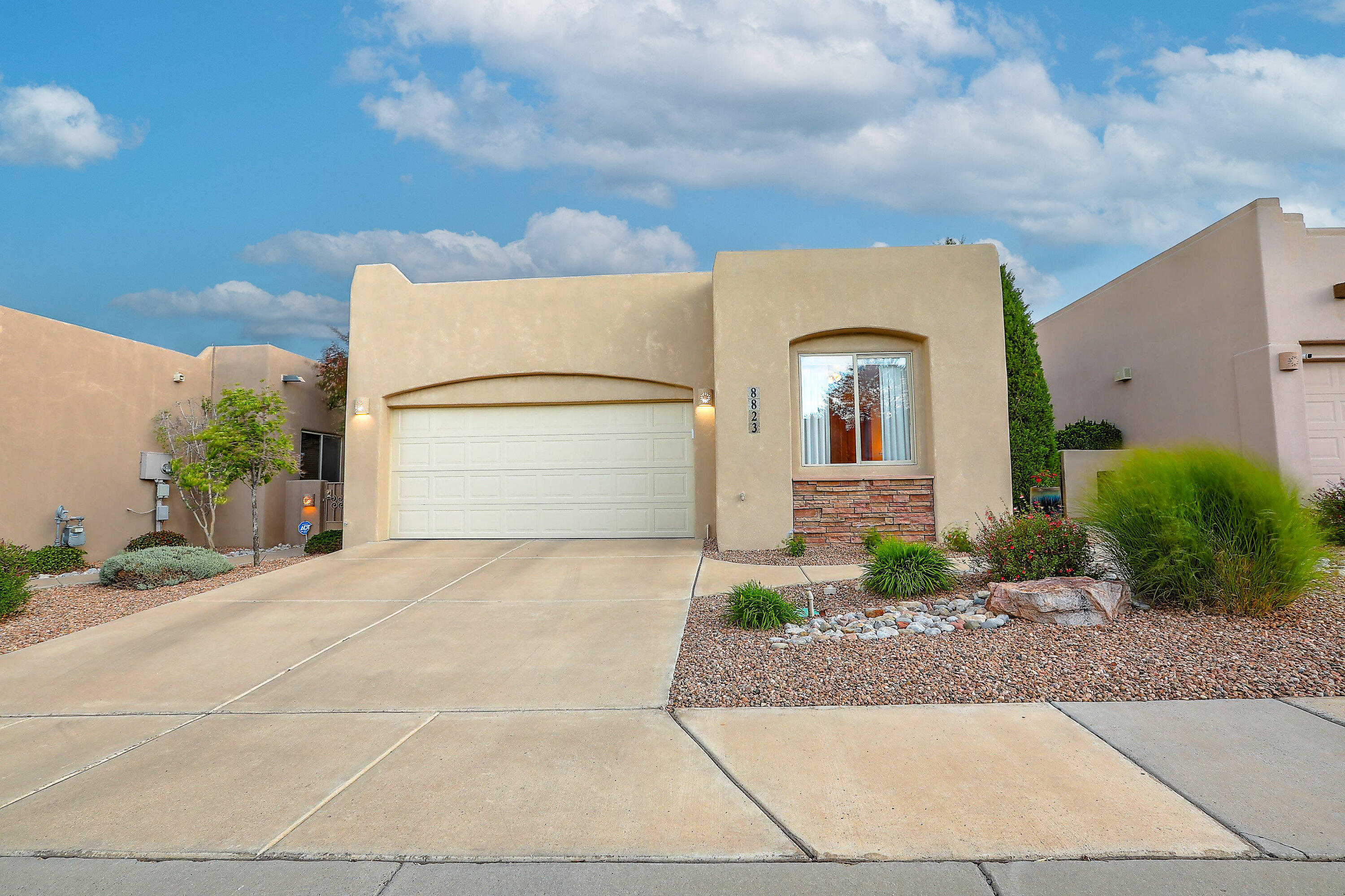 8823 DESERT FOX Way NE