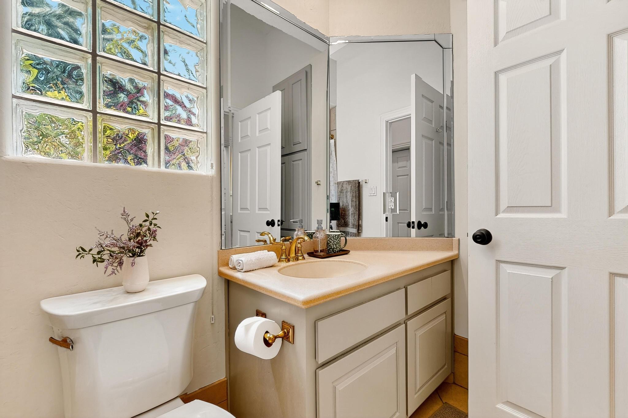 6101 PURPLE ASTER Lane NE