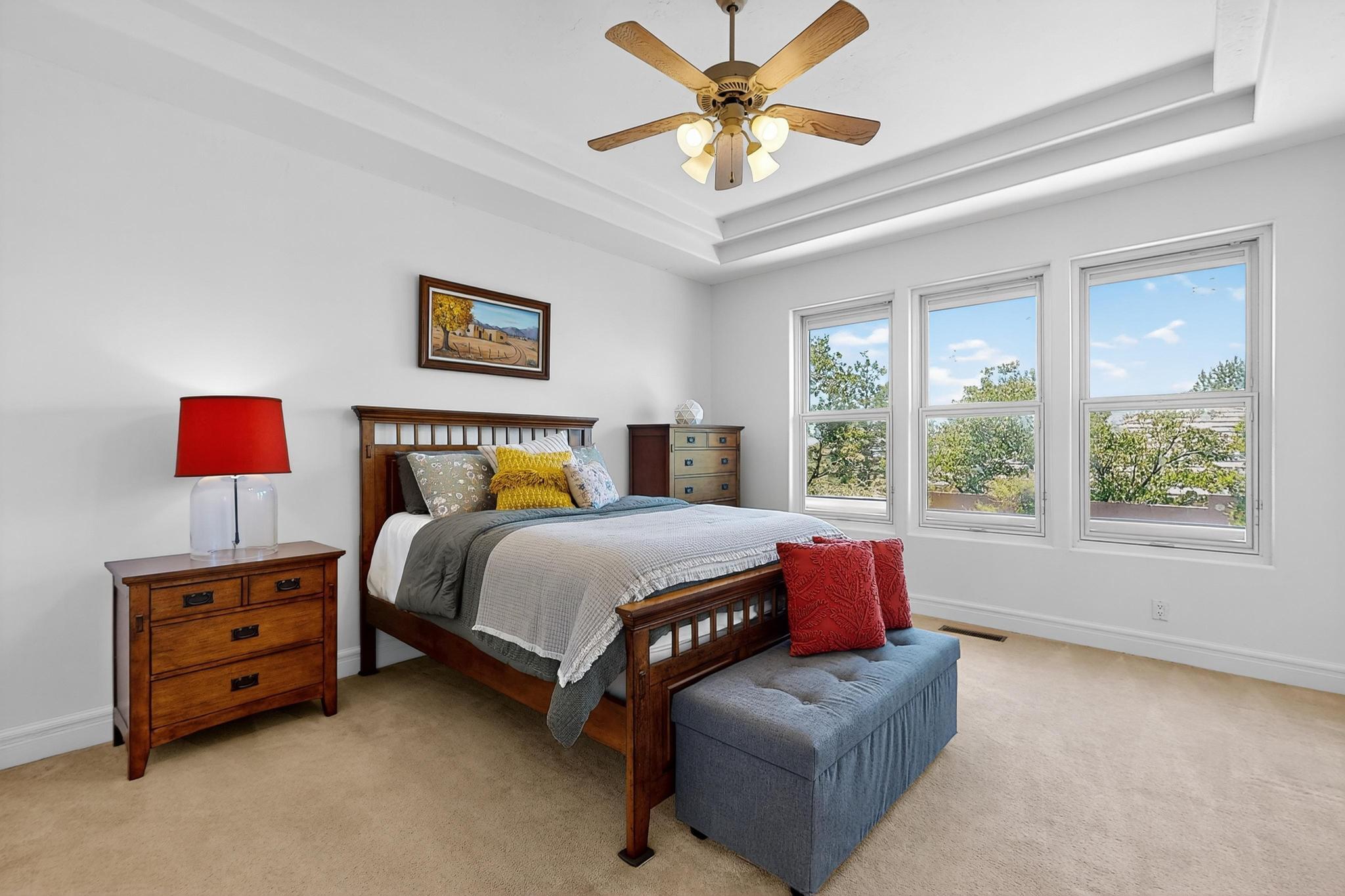 6101 PURPLE ASTER Lane NE