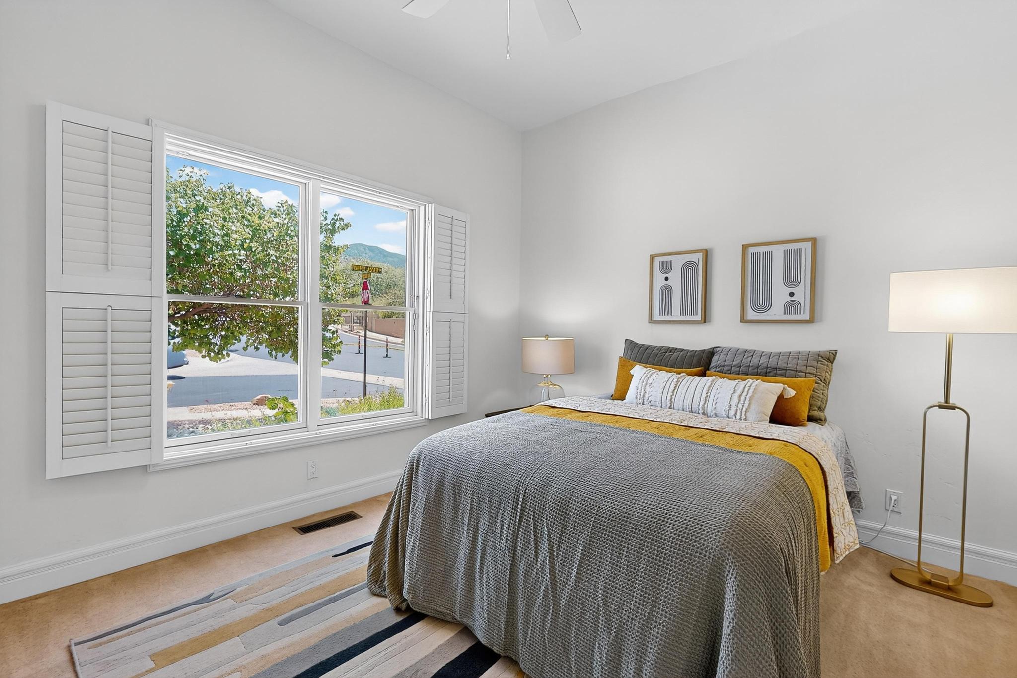 6101 PURPLE ASTER Lane NE