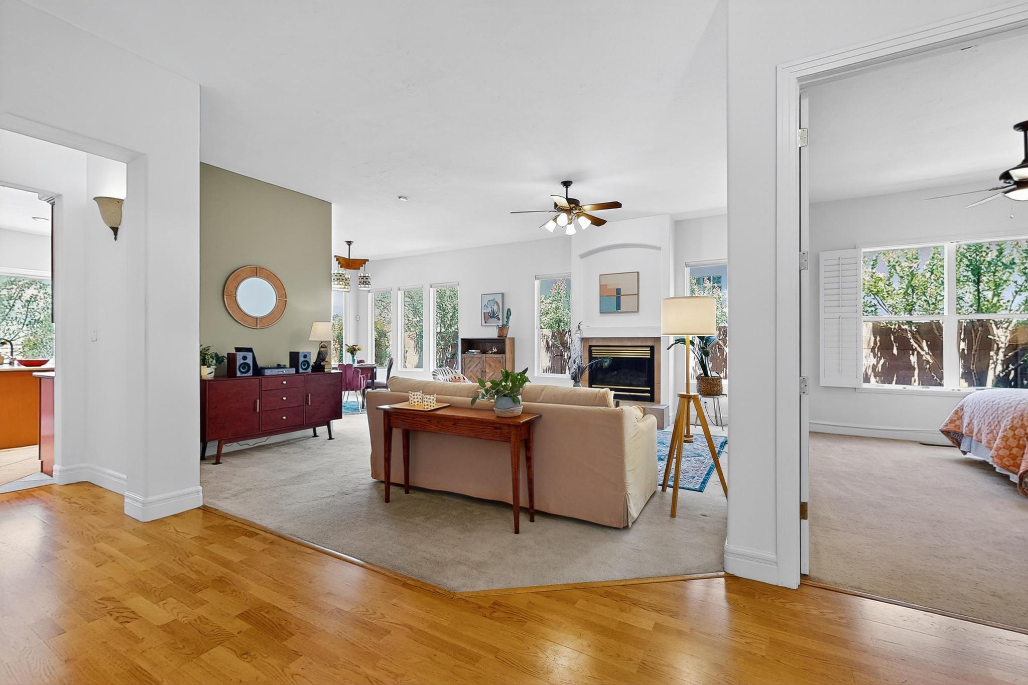 6101 PURPLE ASTER Lane NE