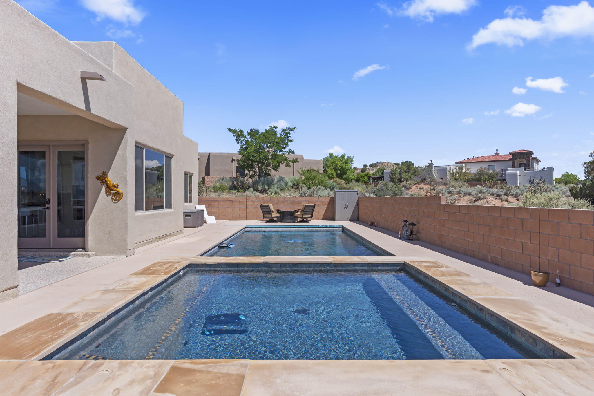 5611 Desert Sky Place NE