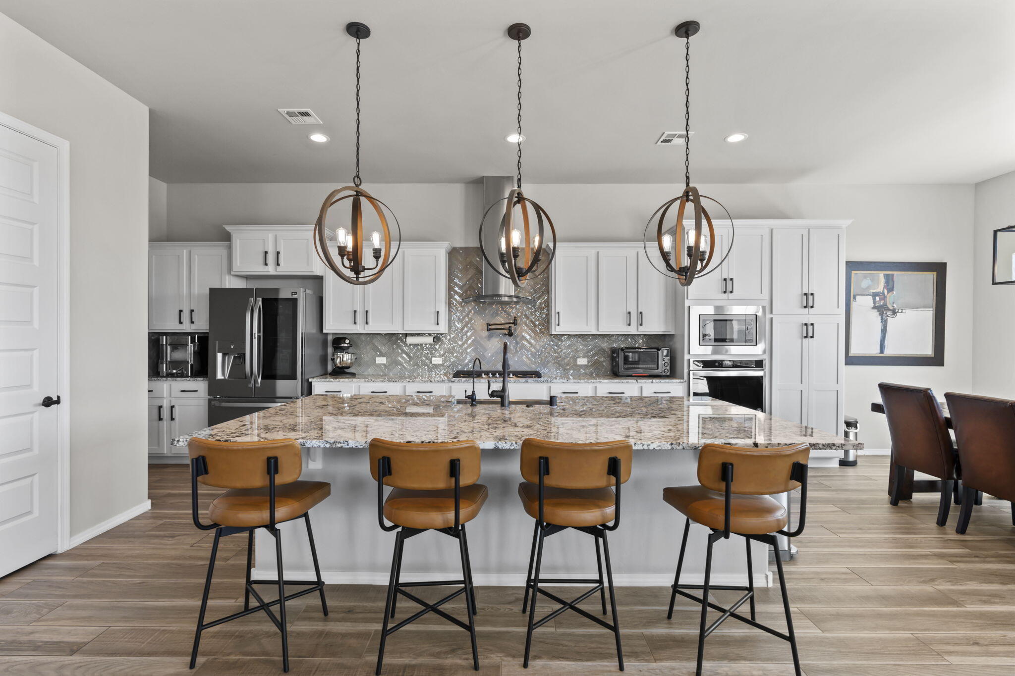 5611 Desert Sky Place NE