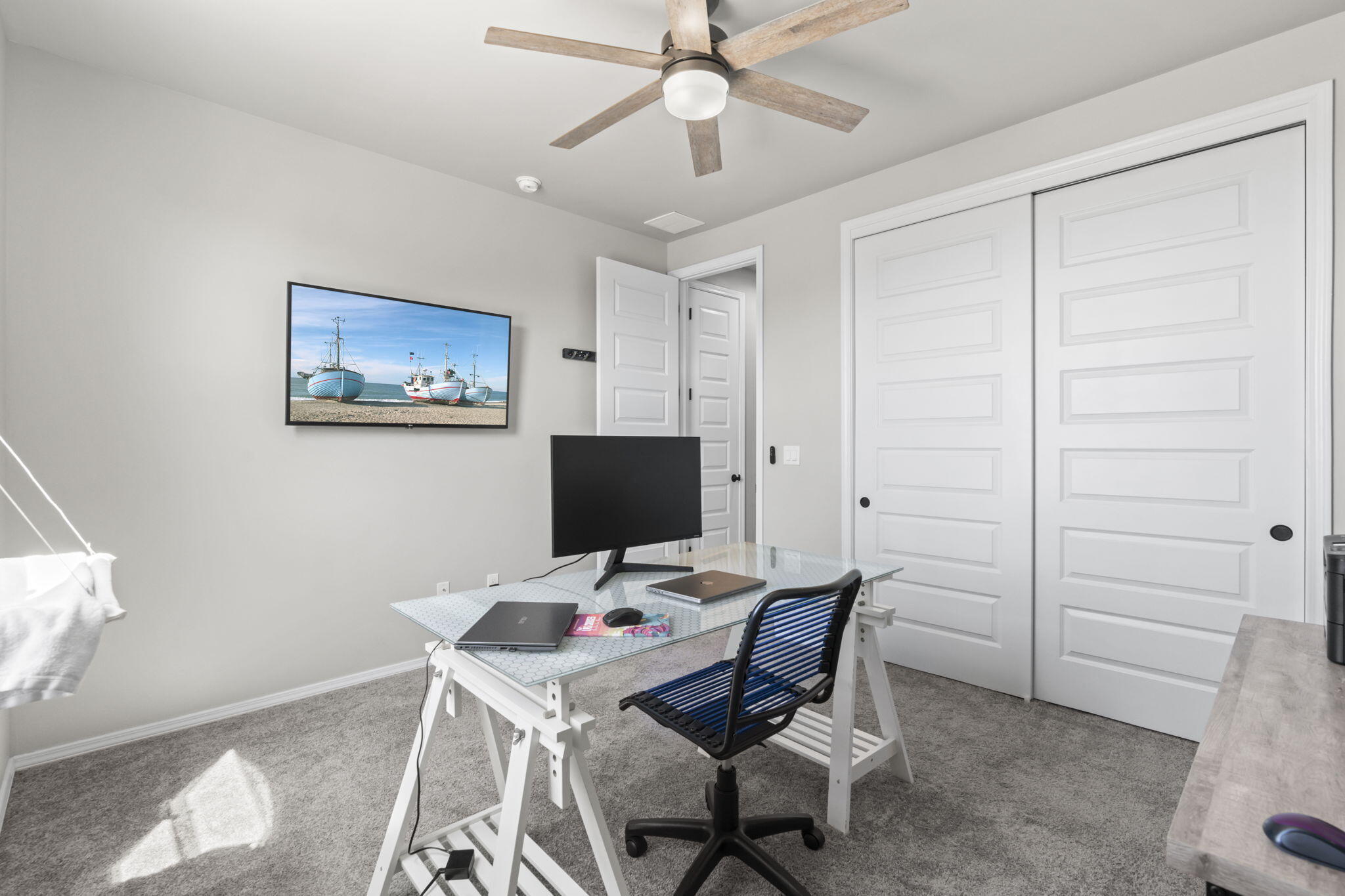 5611 Desert Sky Place NE