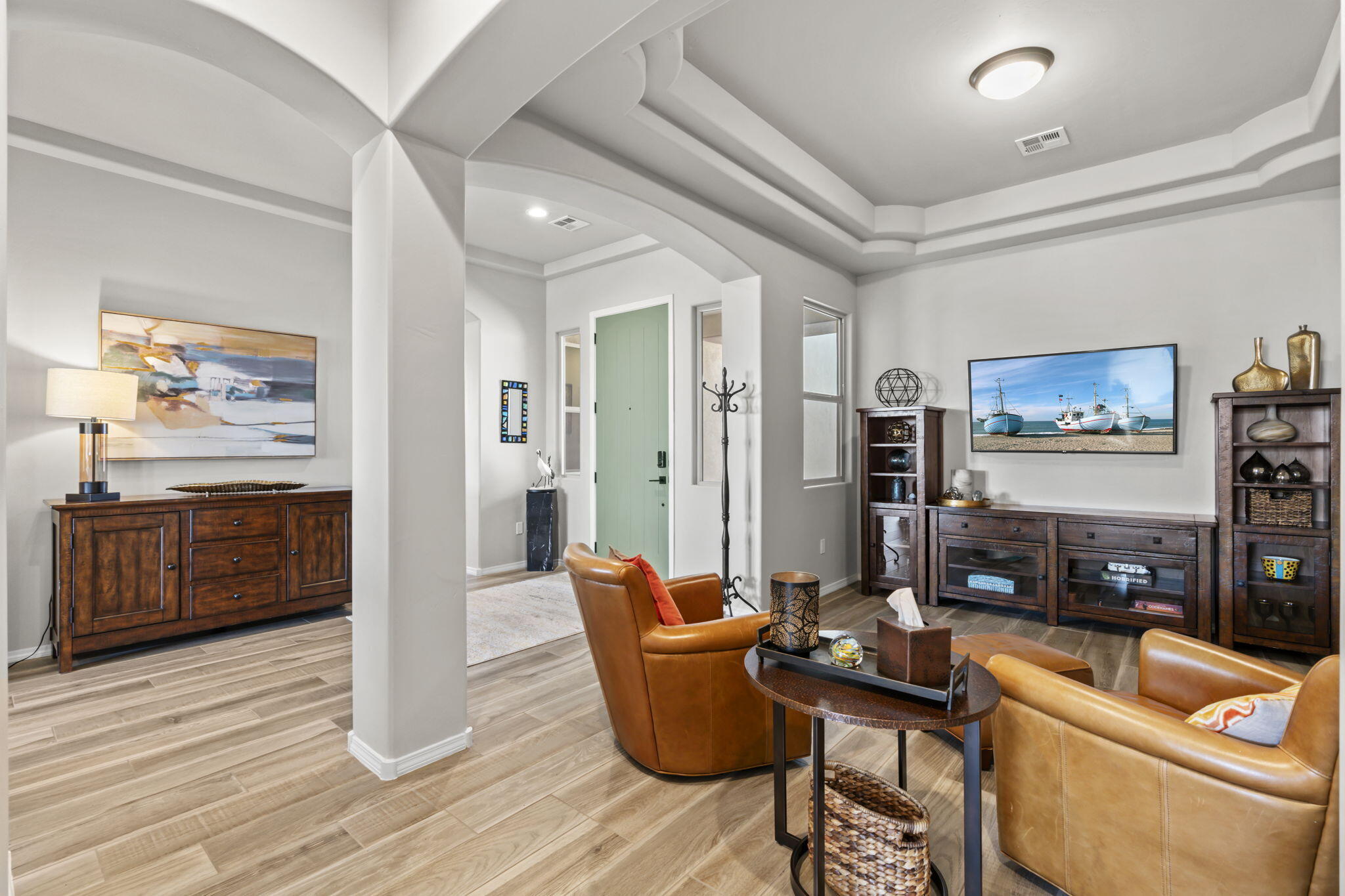 5611 Desert Sky Place NE