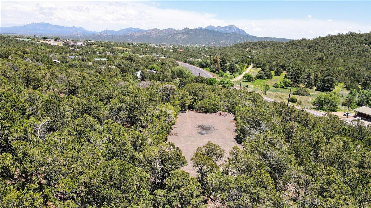 13 PINON Avenue