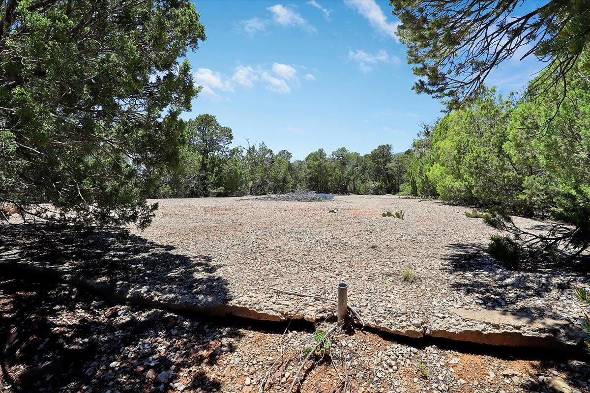 13 PINON Avenue