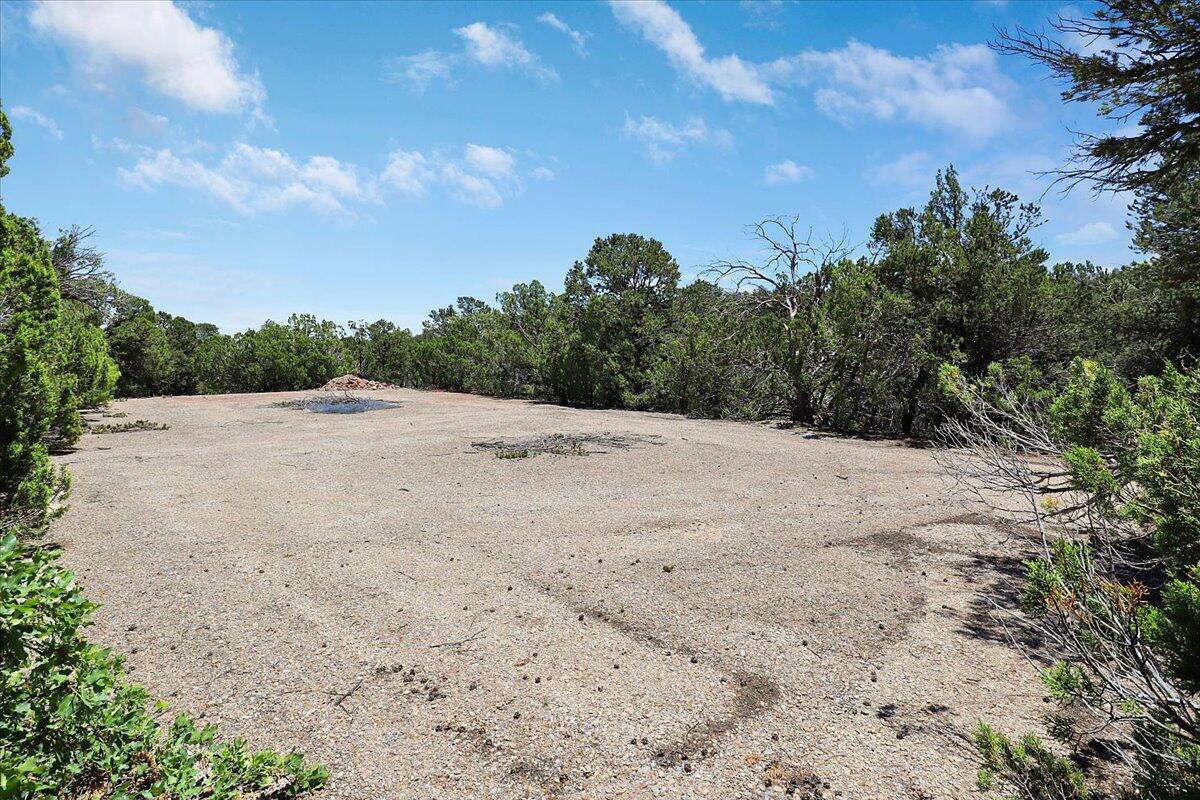 13 PINON Avenue