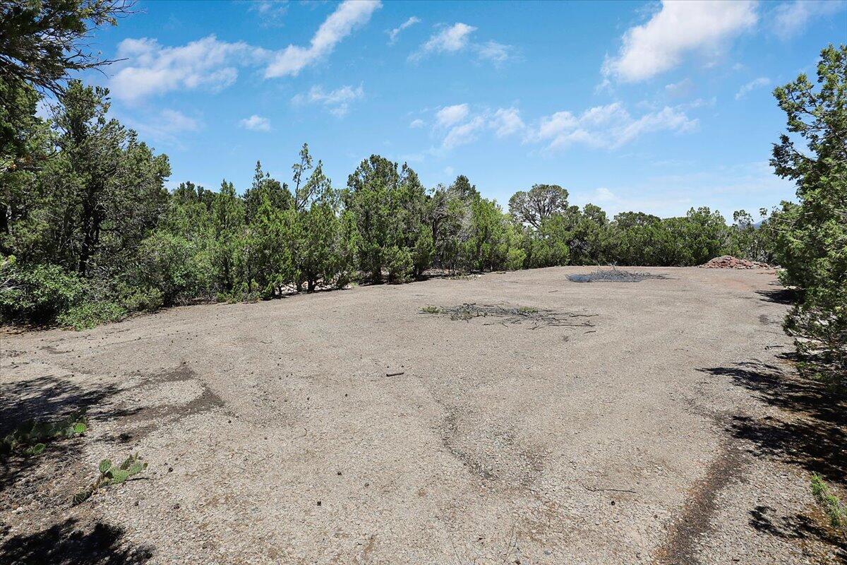 13 PINON Avenue