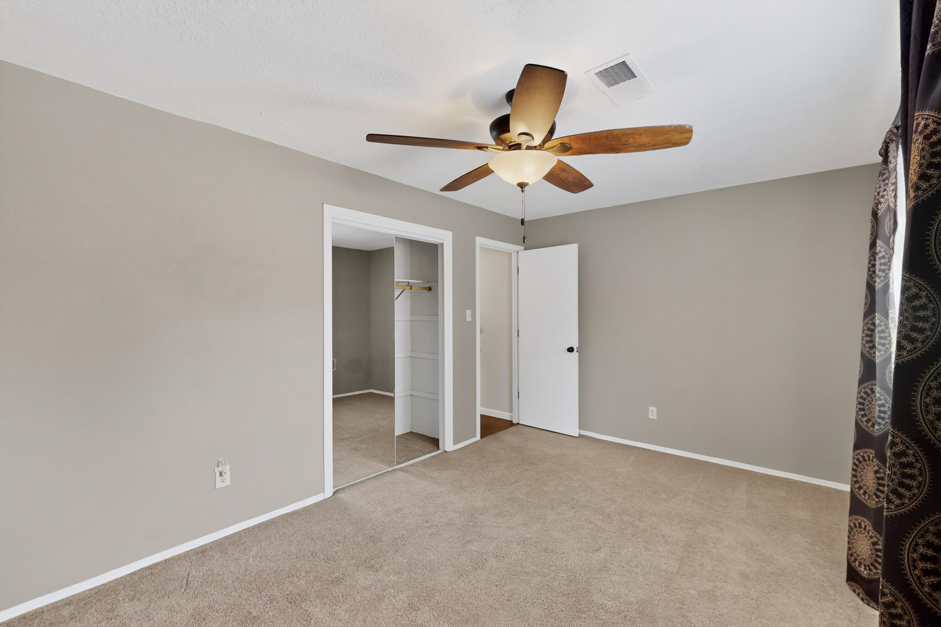 7308 UNION Street NE