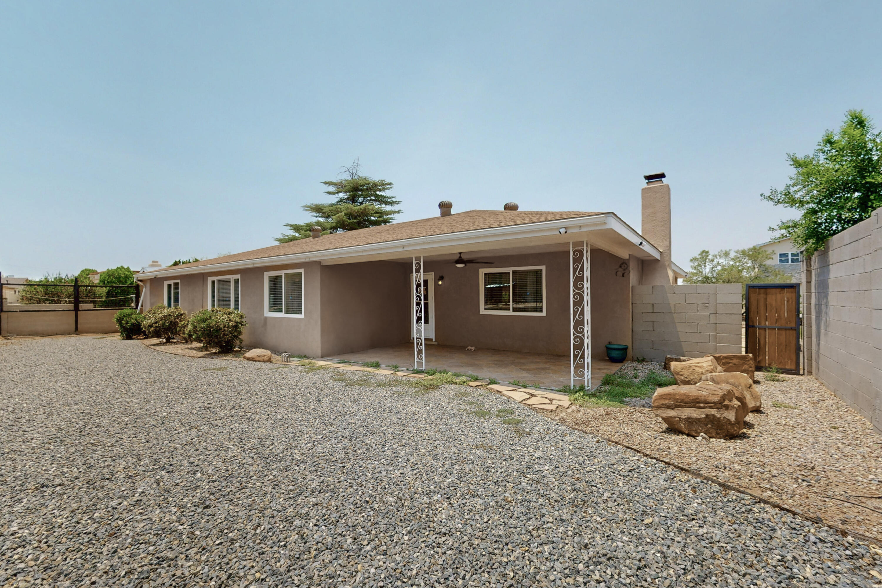 7308 UNION Street NE