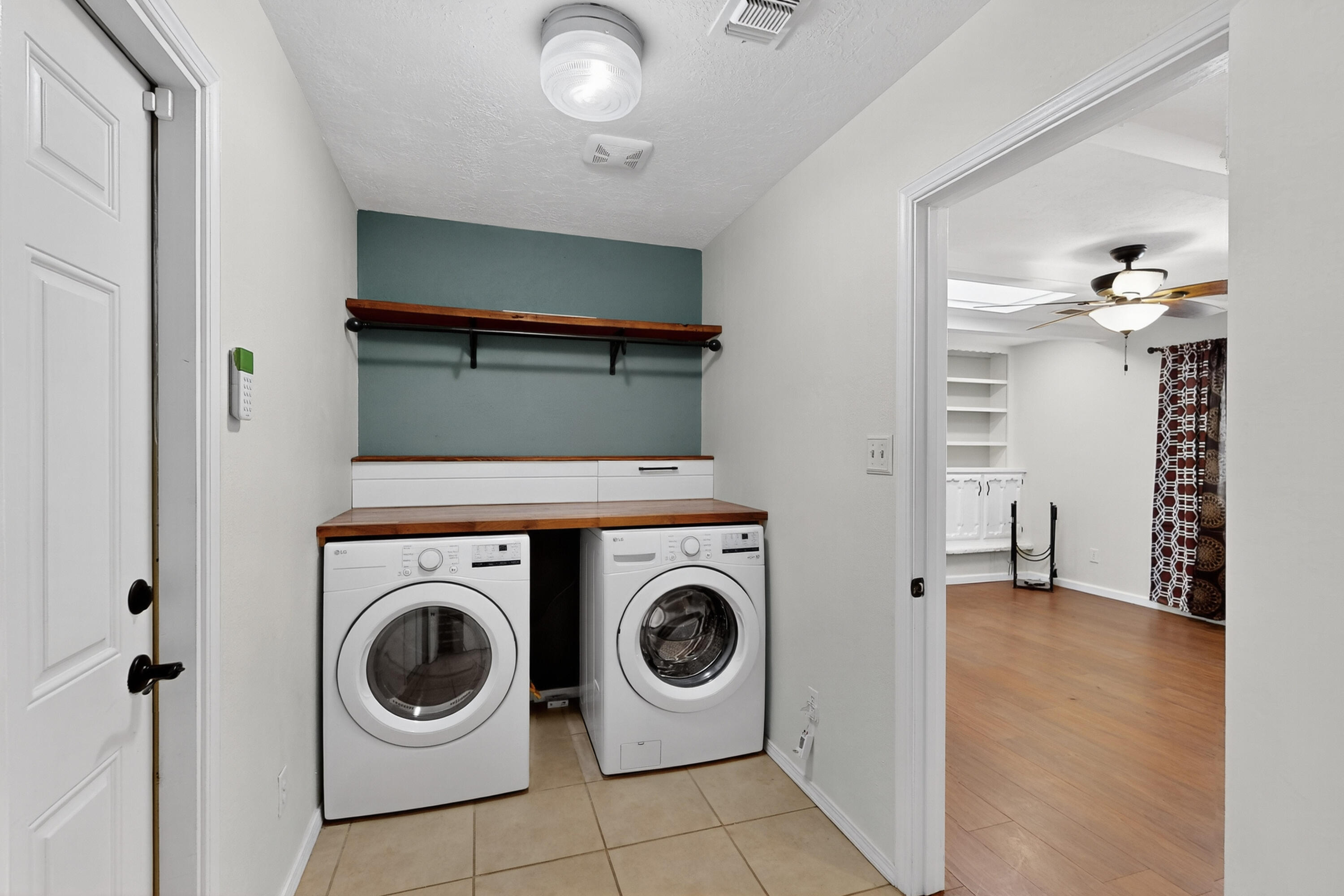 7308 UNION Street NE