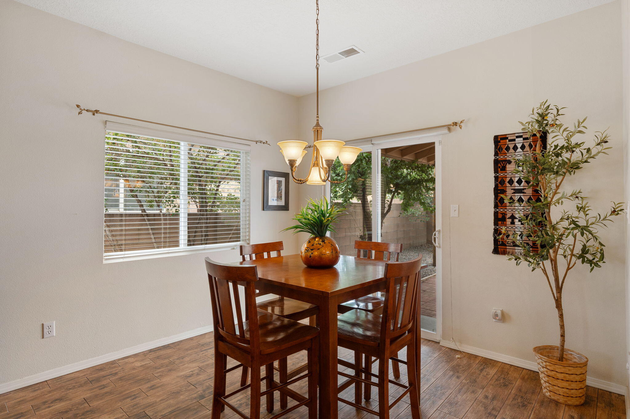 1420 ELK RIDGE Road NE