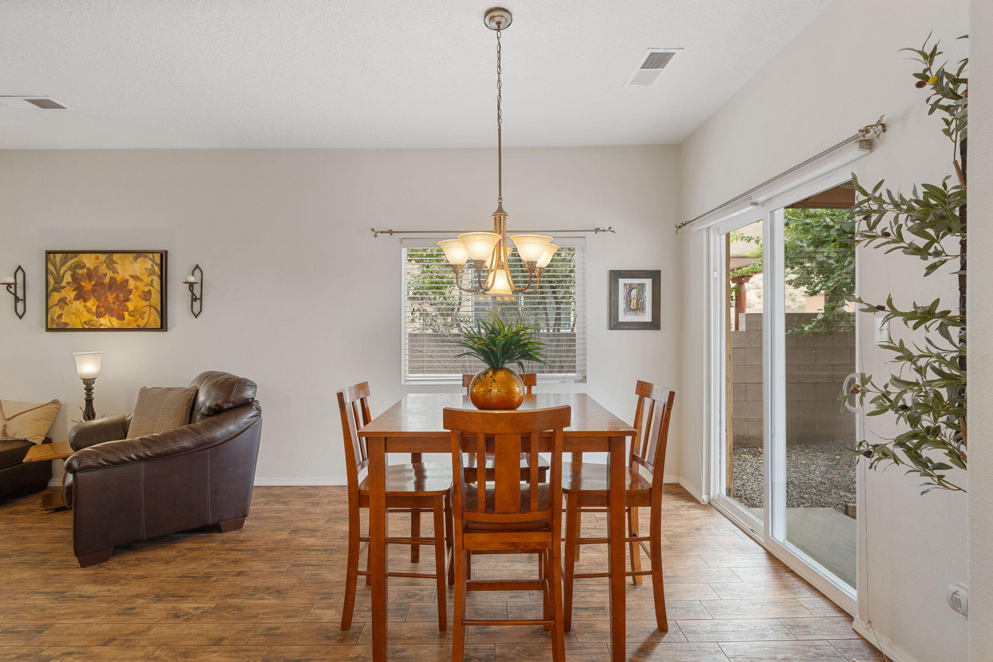 1420 ELK RIDGE Road NE