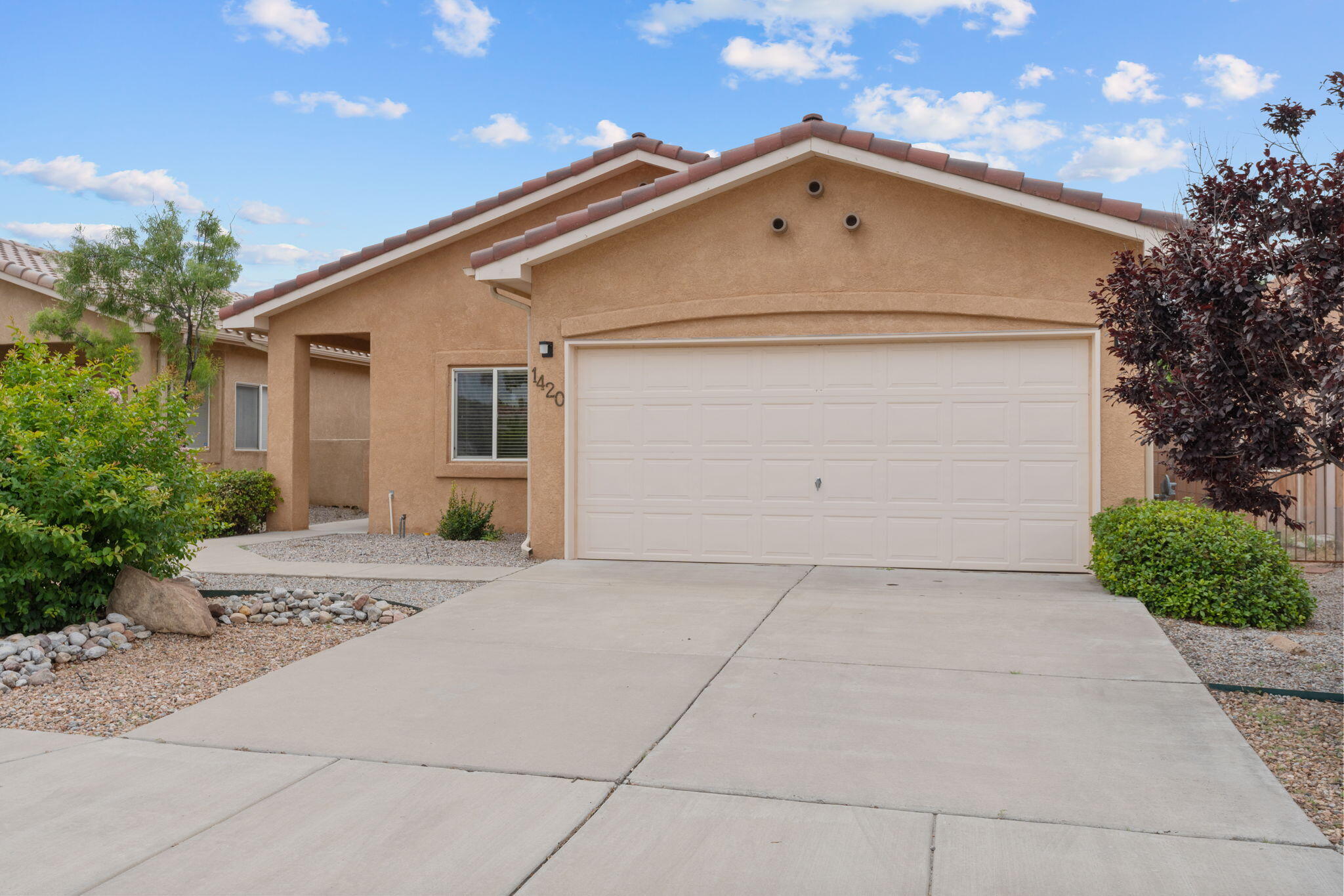 1420 ELK RIDGE Road NE