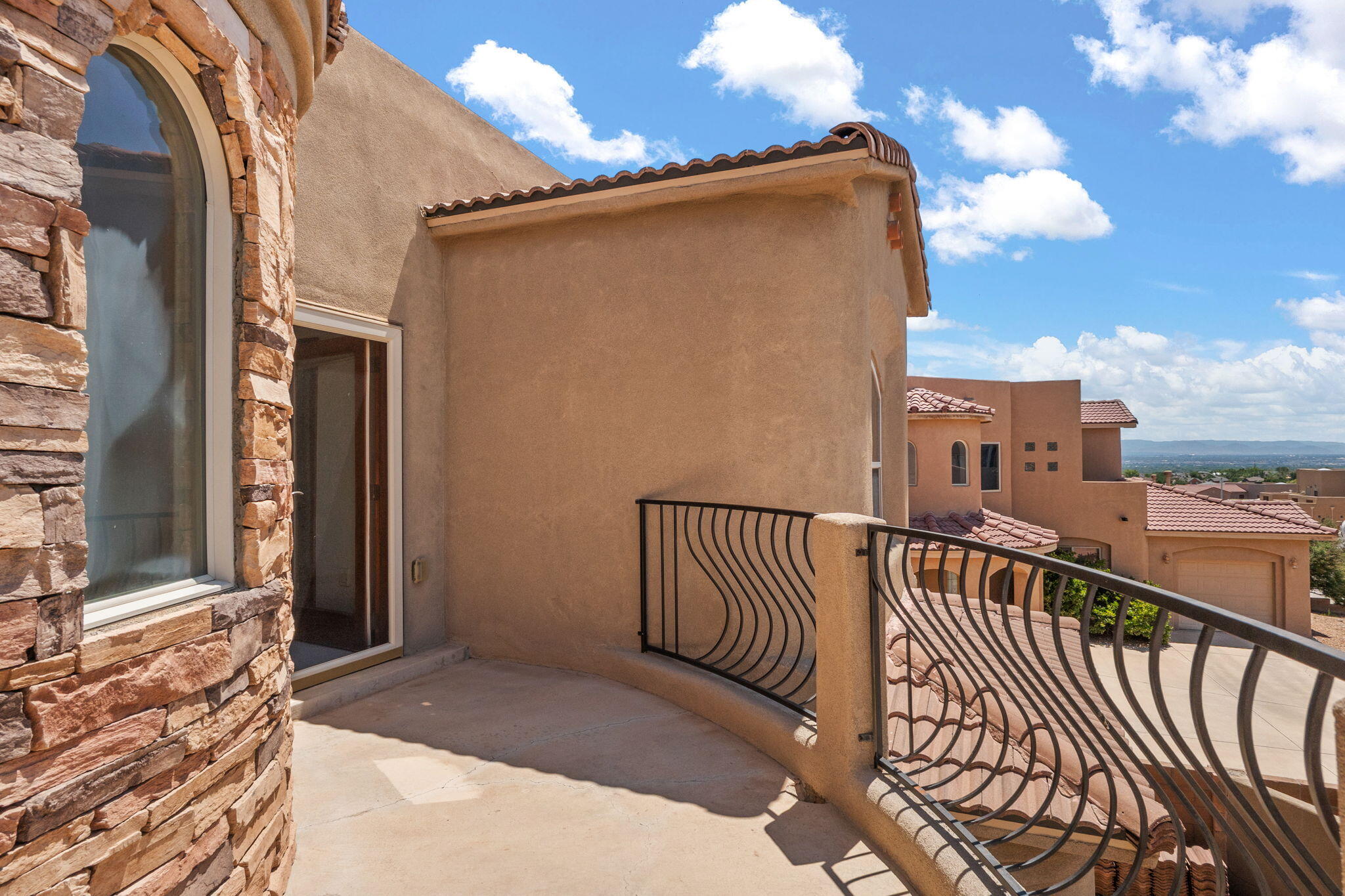 4629 ALBANY Court NW