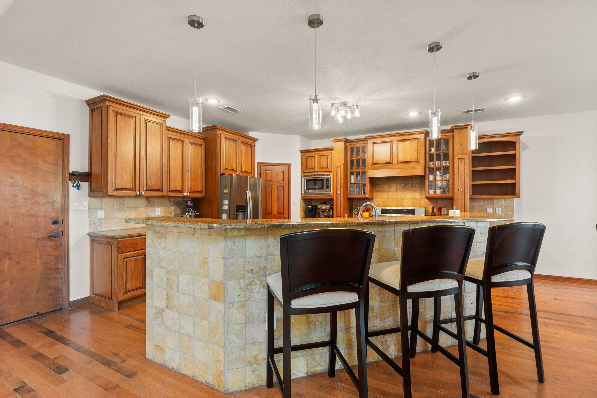 4629 ALBANY Court NW