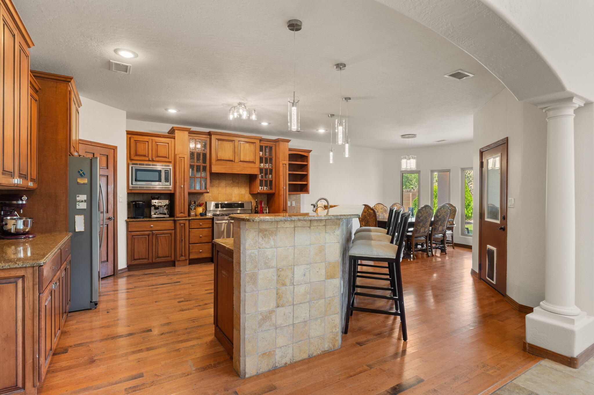 4629 ALBANY Court NW