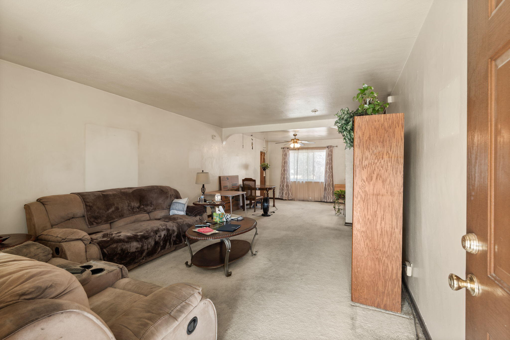 2527 GENERAL BRADLEY Street NE