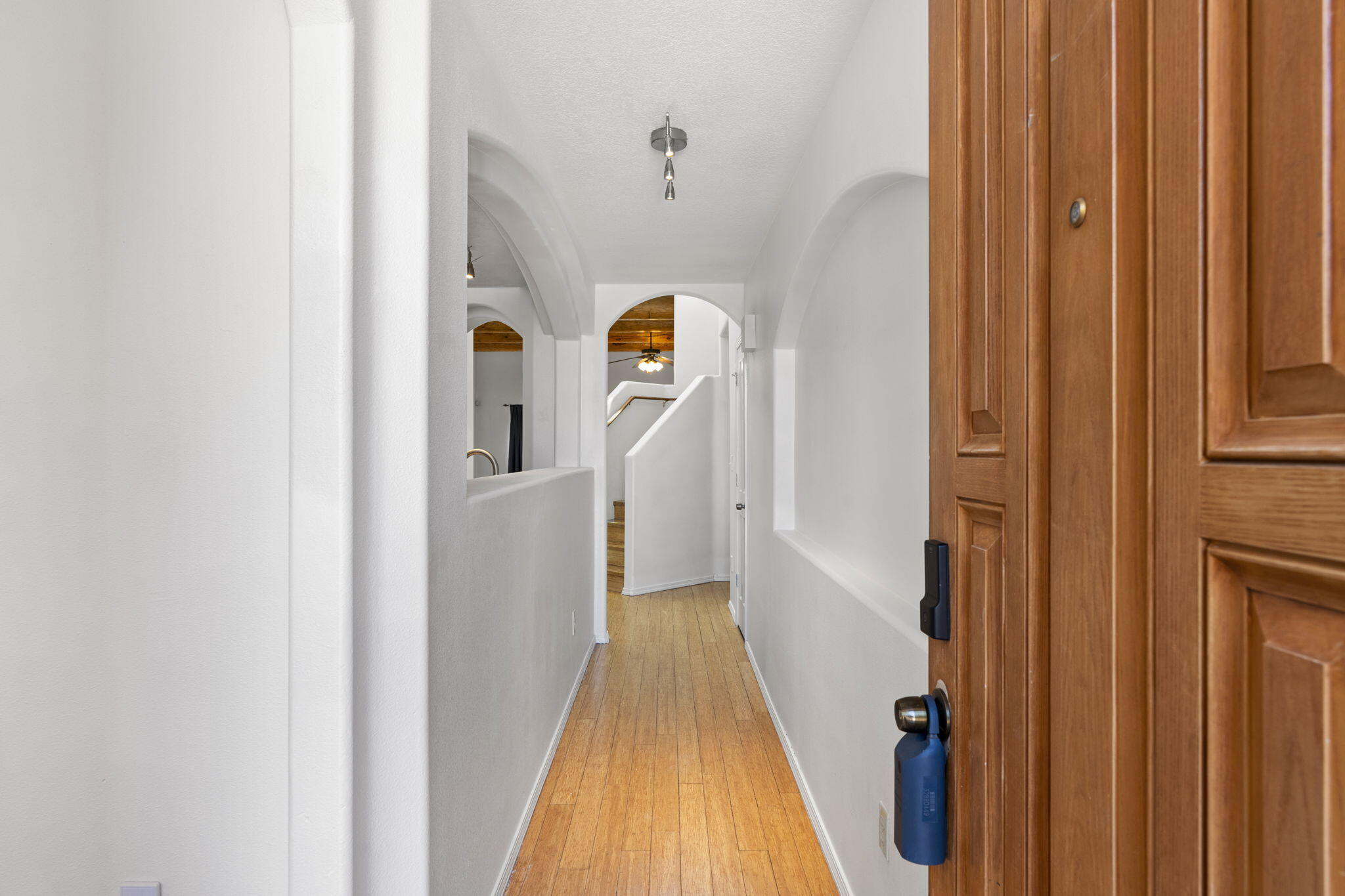 2016 SELWAY Place NW