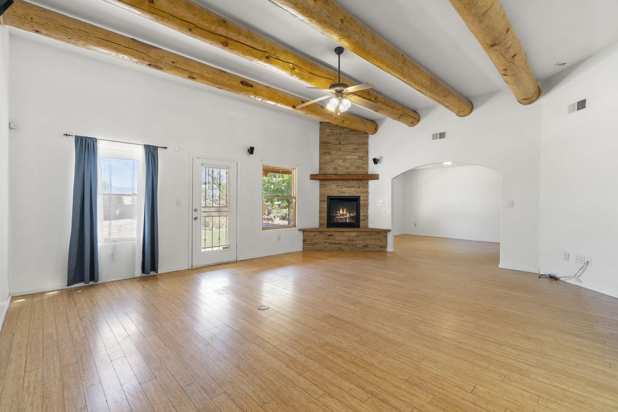 2016 SELWAY Place NW