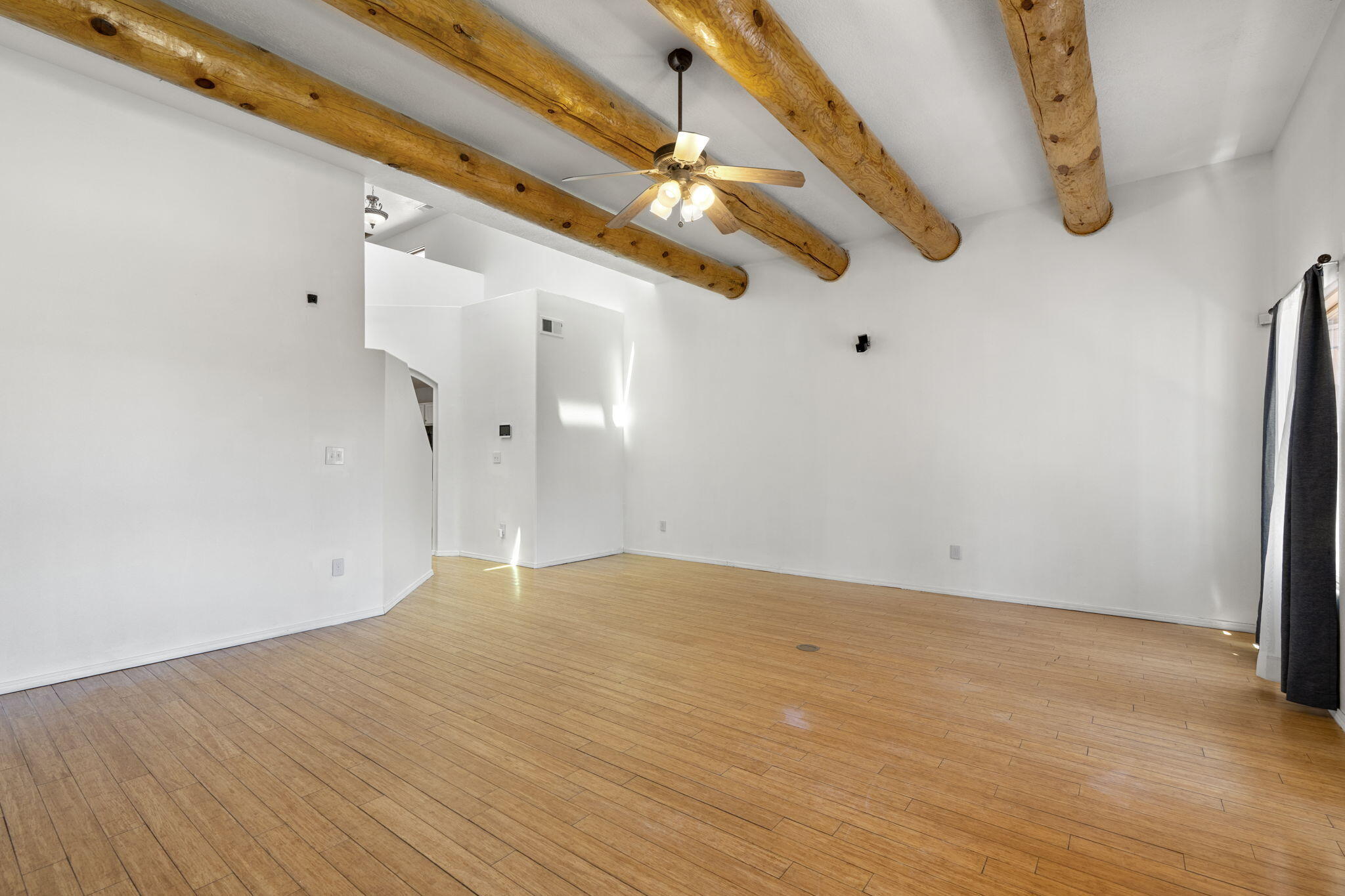 2016 SELWAY Place NW