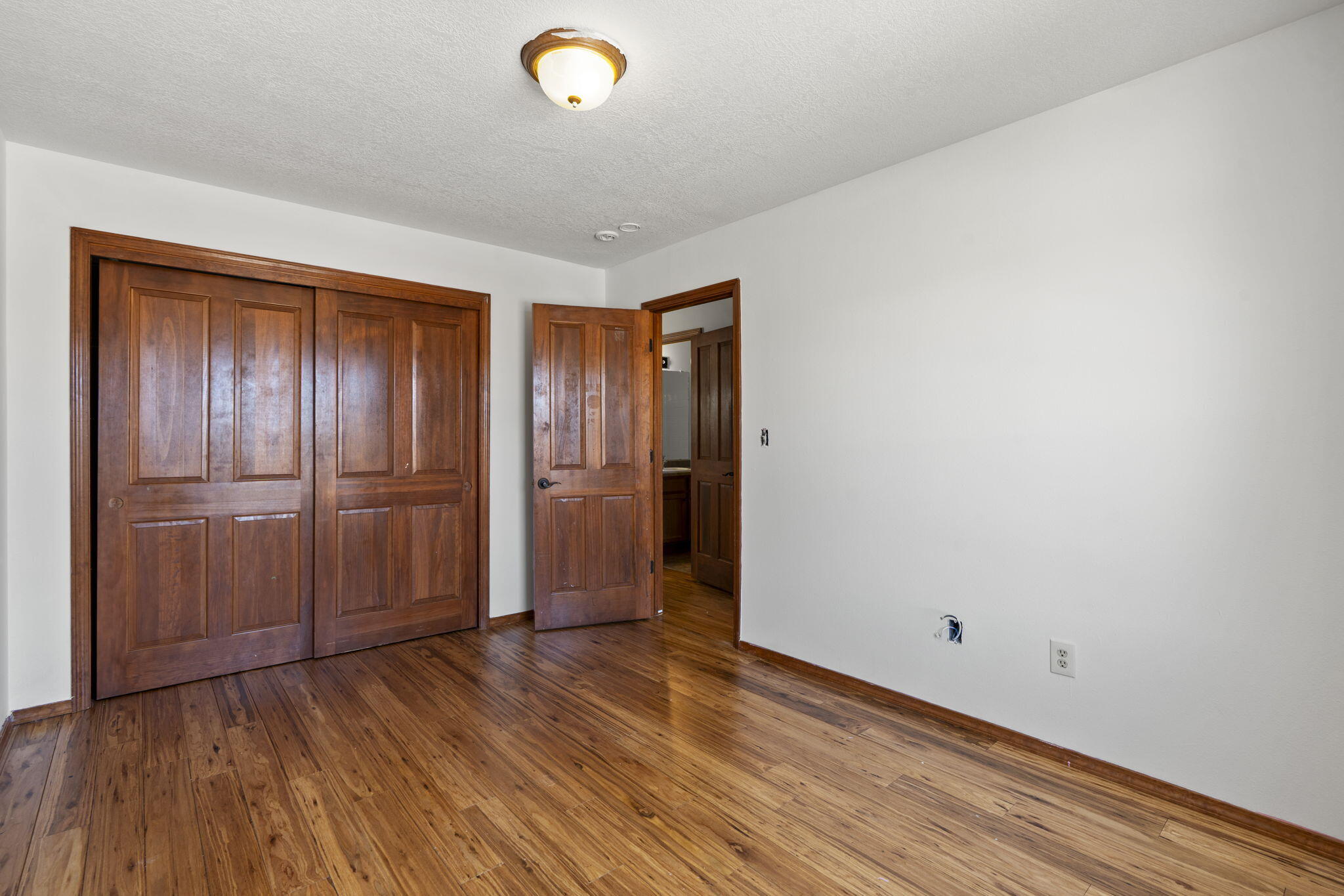 2016 SELWAY Place NW