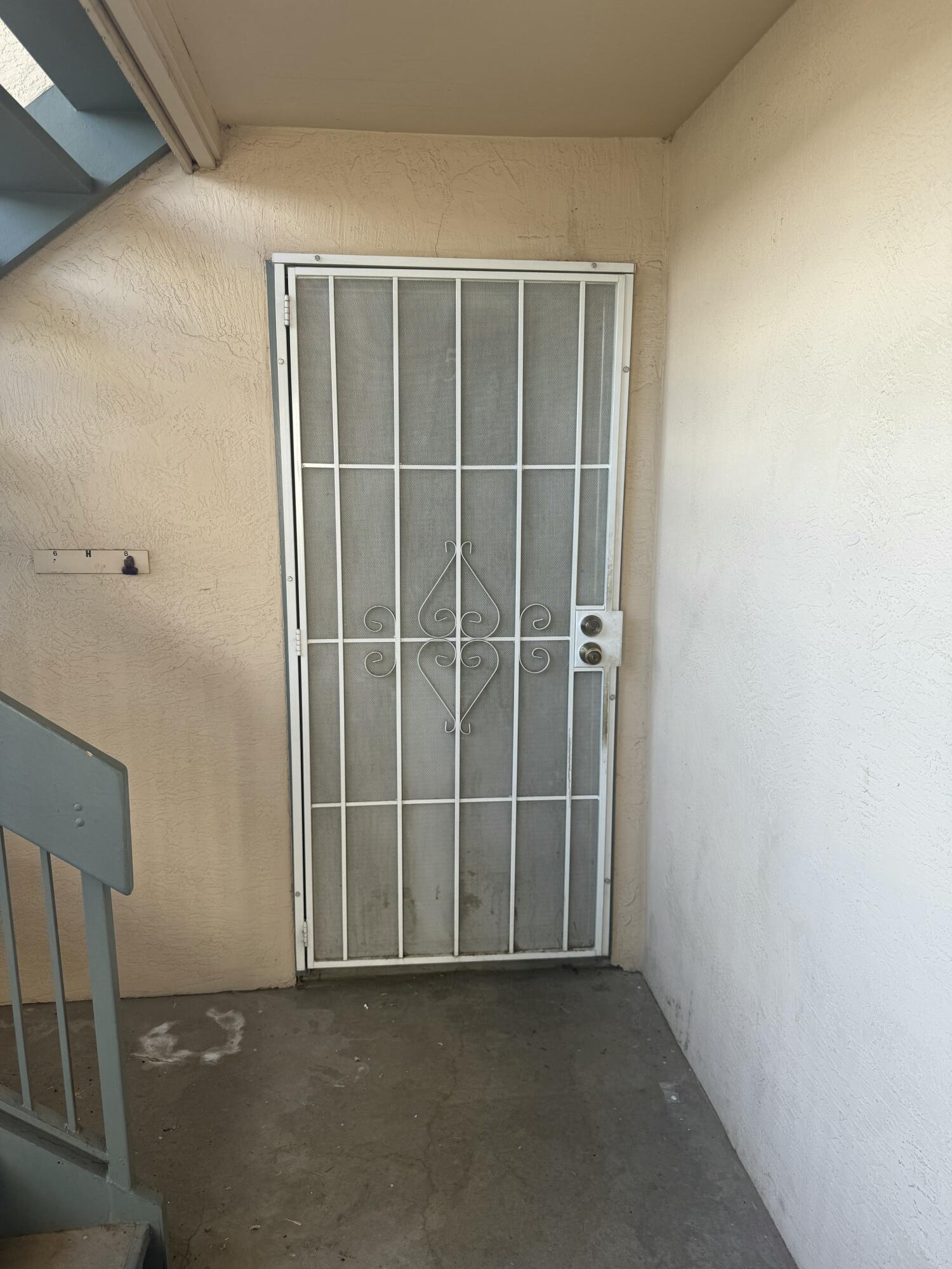 4601 CARLISLE Boulevard NE H-5