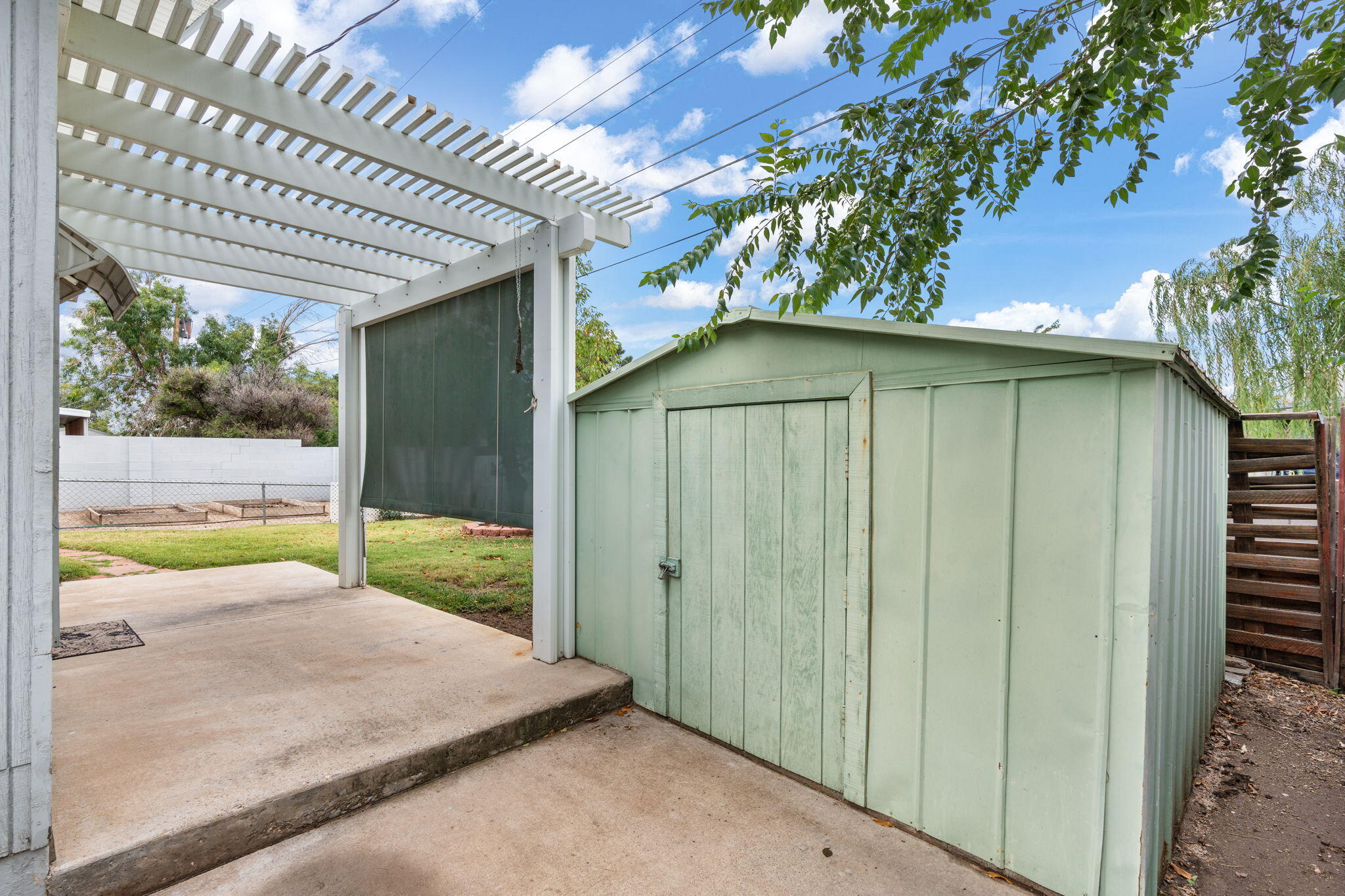 1501 ELIZABETH Street NE