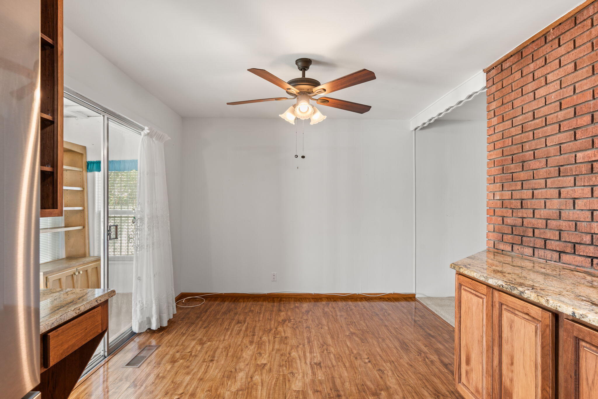 1501 ELIZABETH Street NE