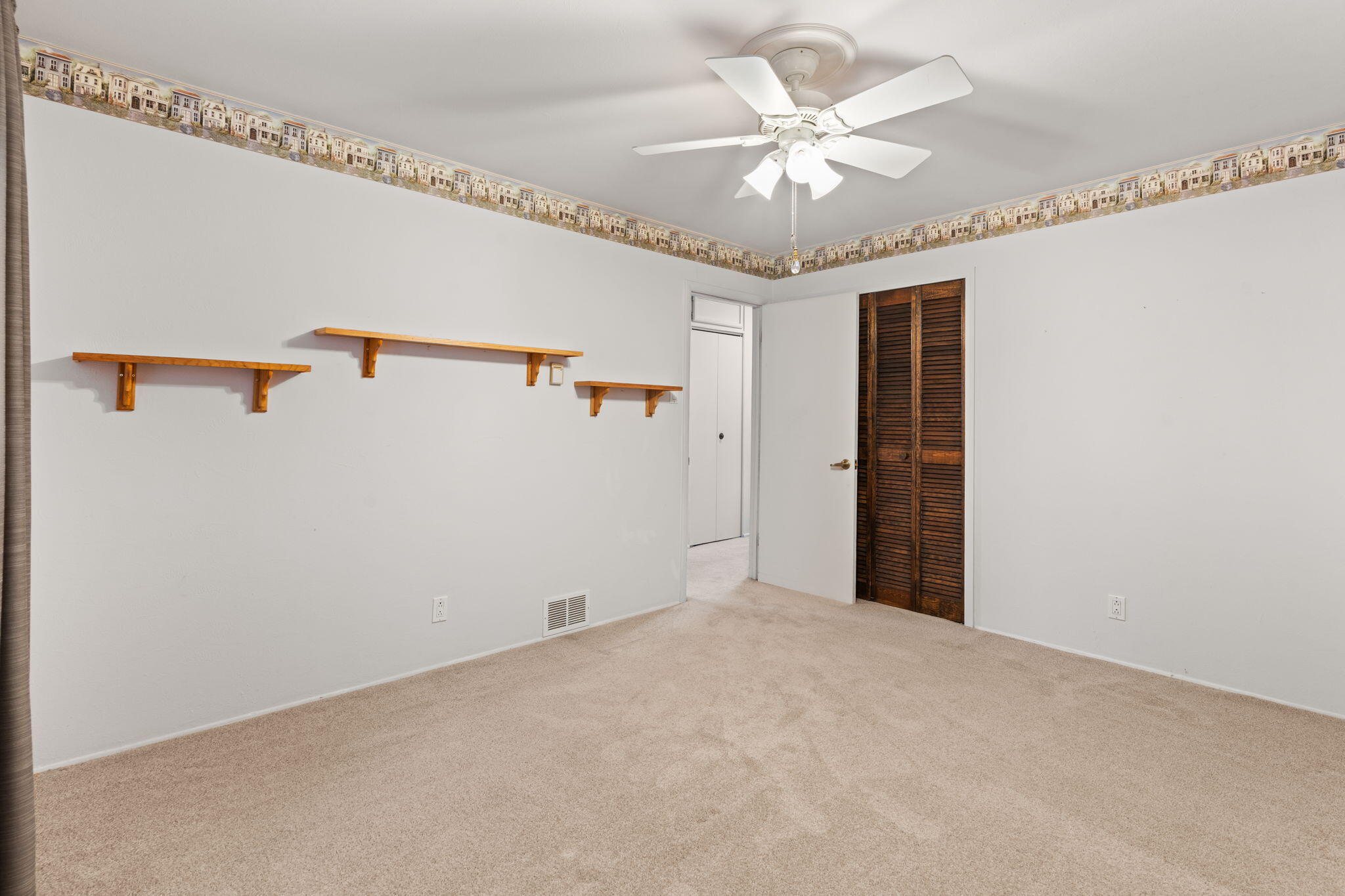 1501 ELIZABETH Street NE