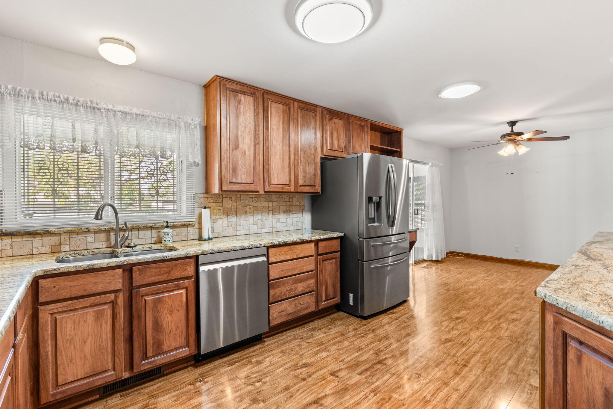 1501 ELIZABETH Street NE