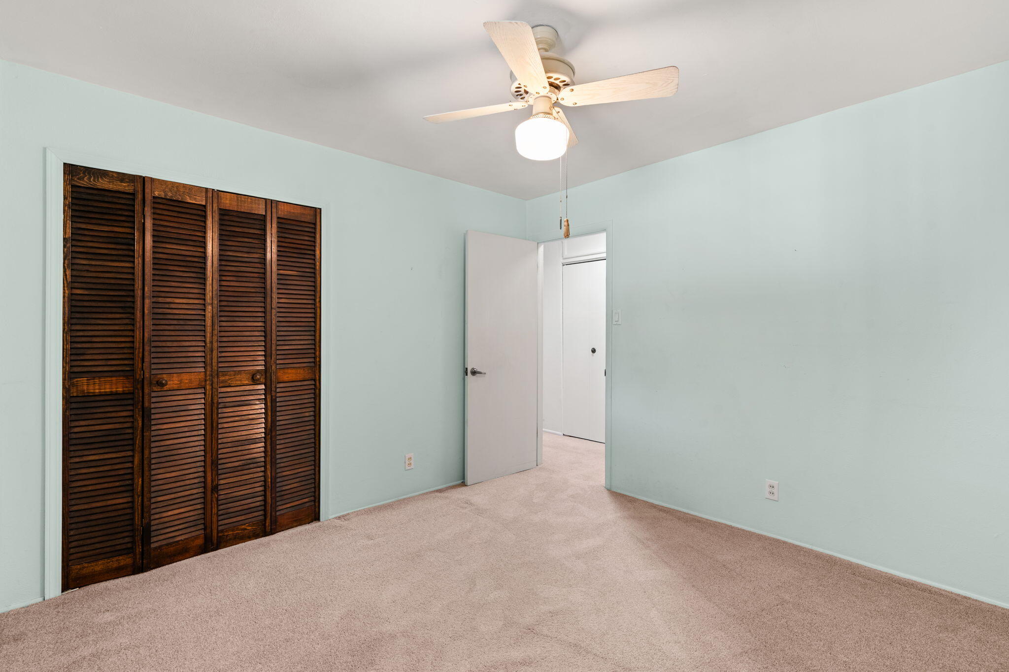 1501 ELIZABETH Street NE