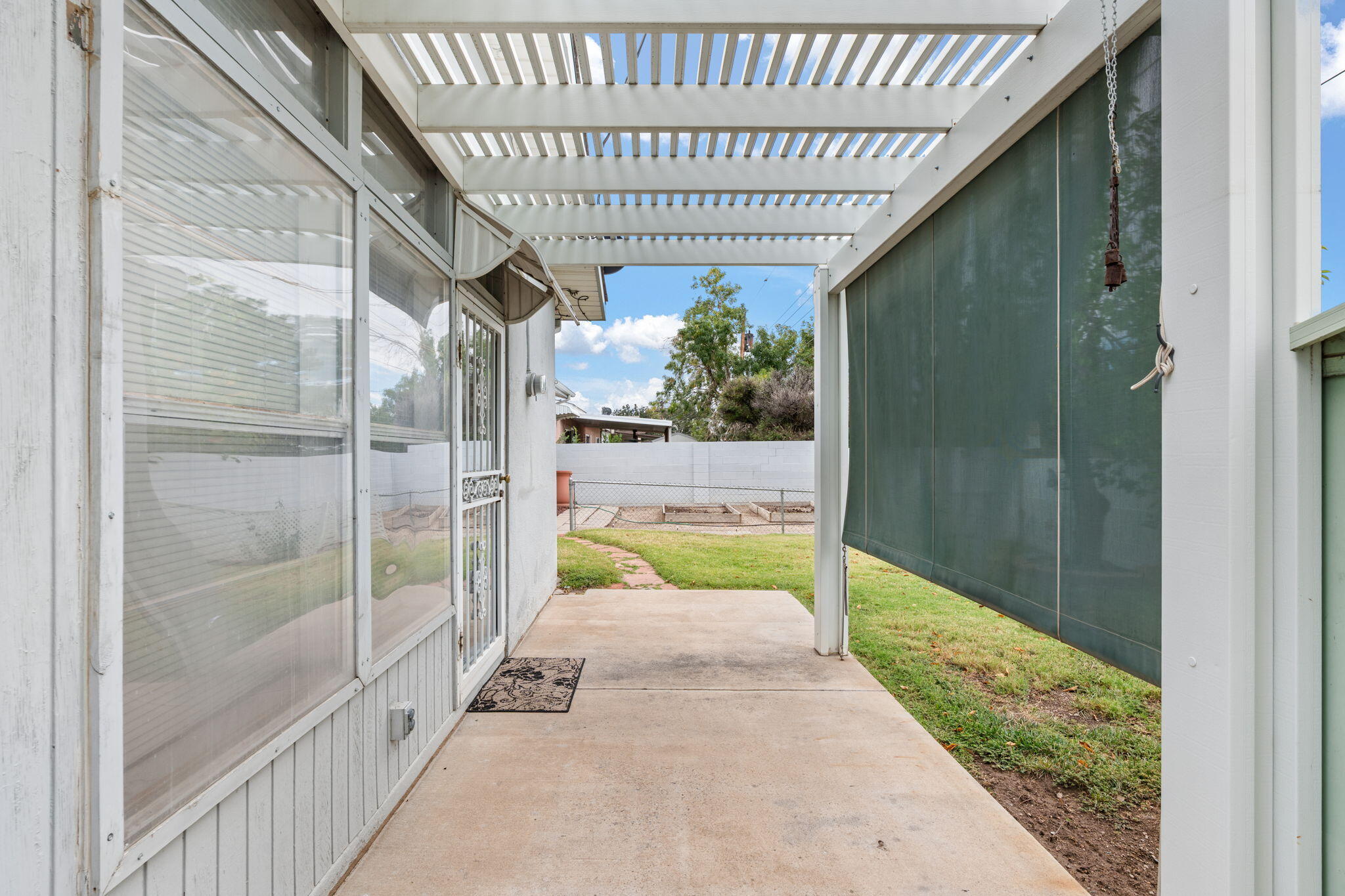 1501 ELIZABETH Street NE