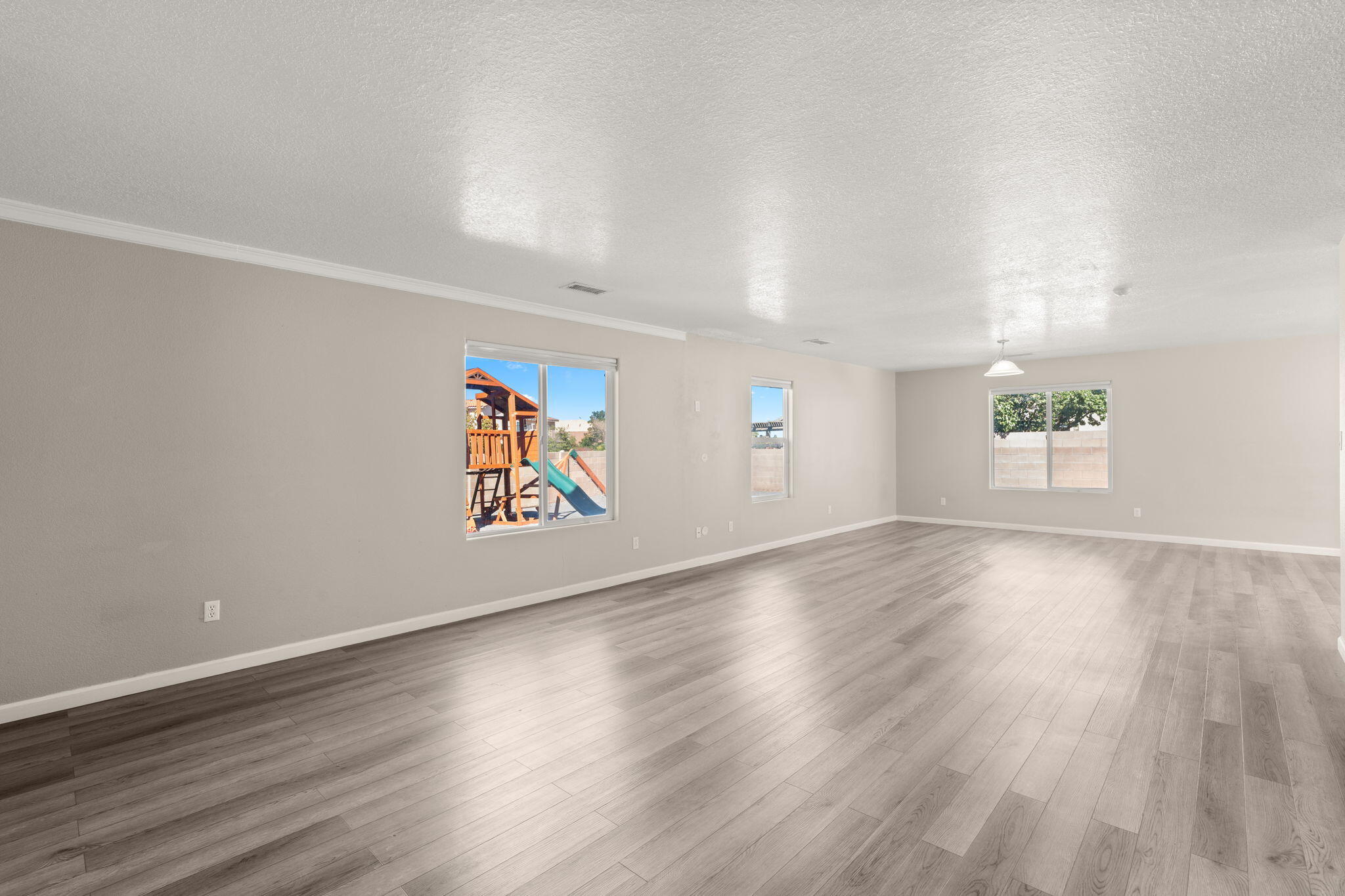 1301 SEPULVEDA Avenue NE