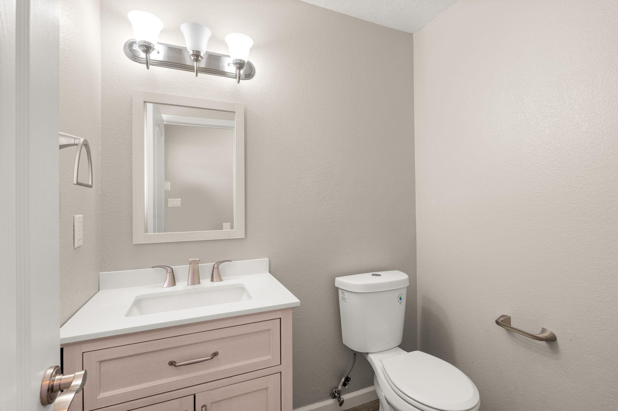 1301 SEPULVEDA Avenue NE