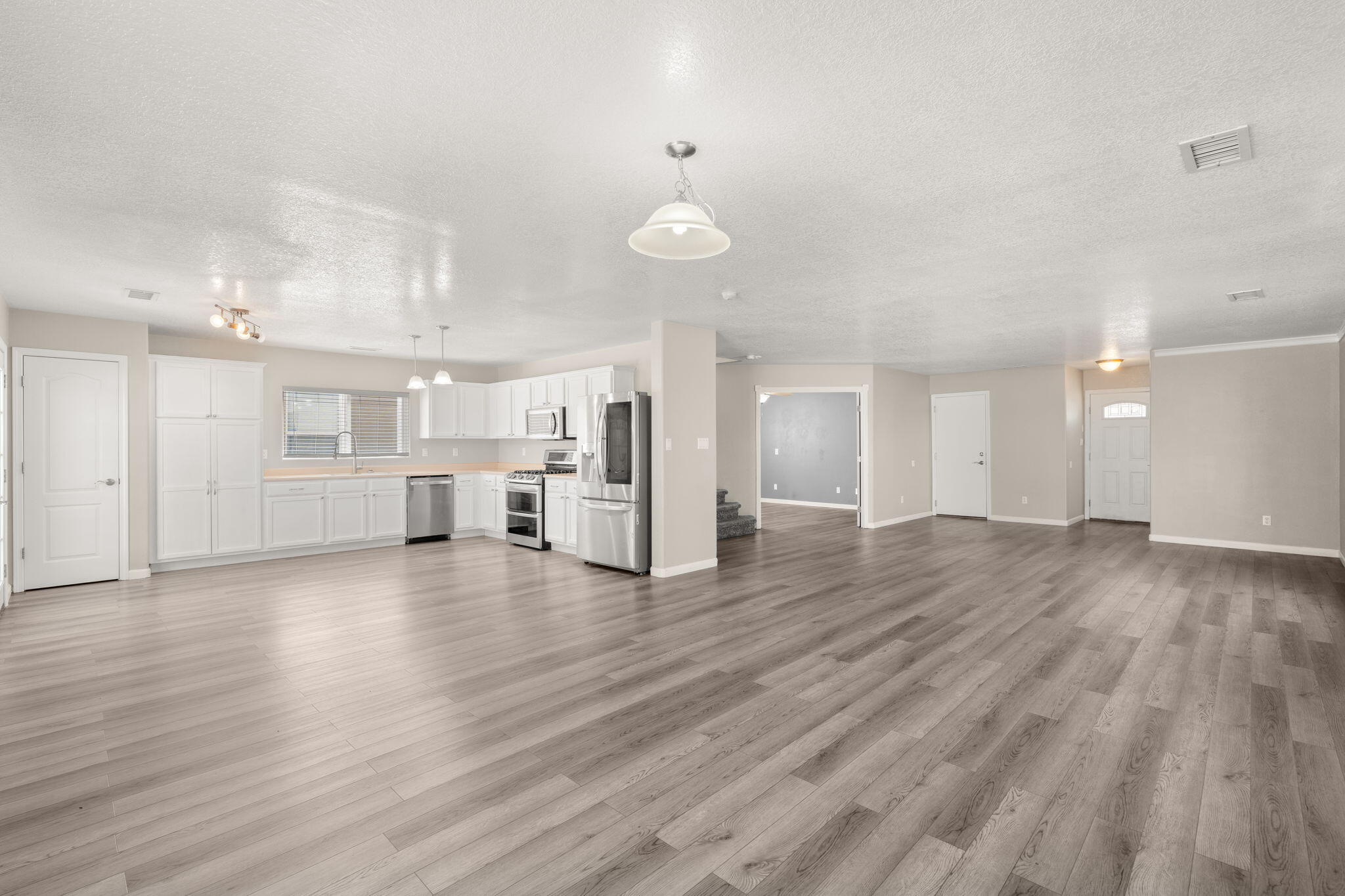 1301 SEPULVEDA Avenue NE