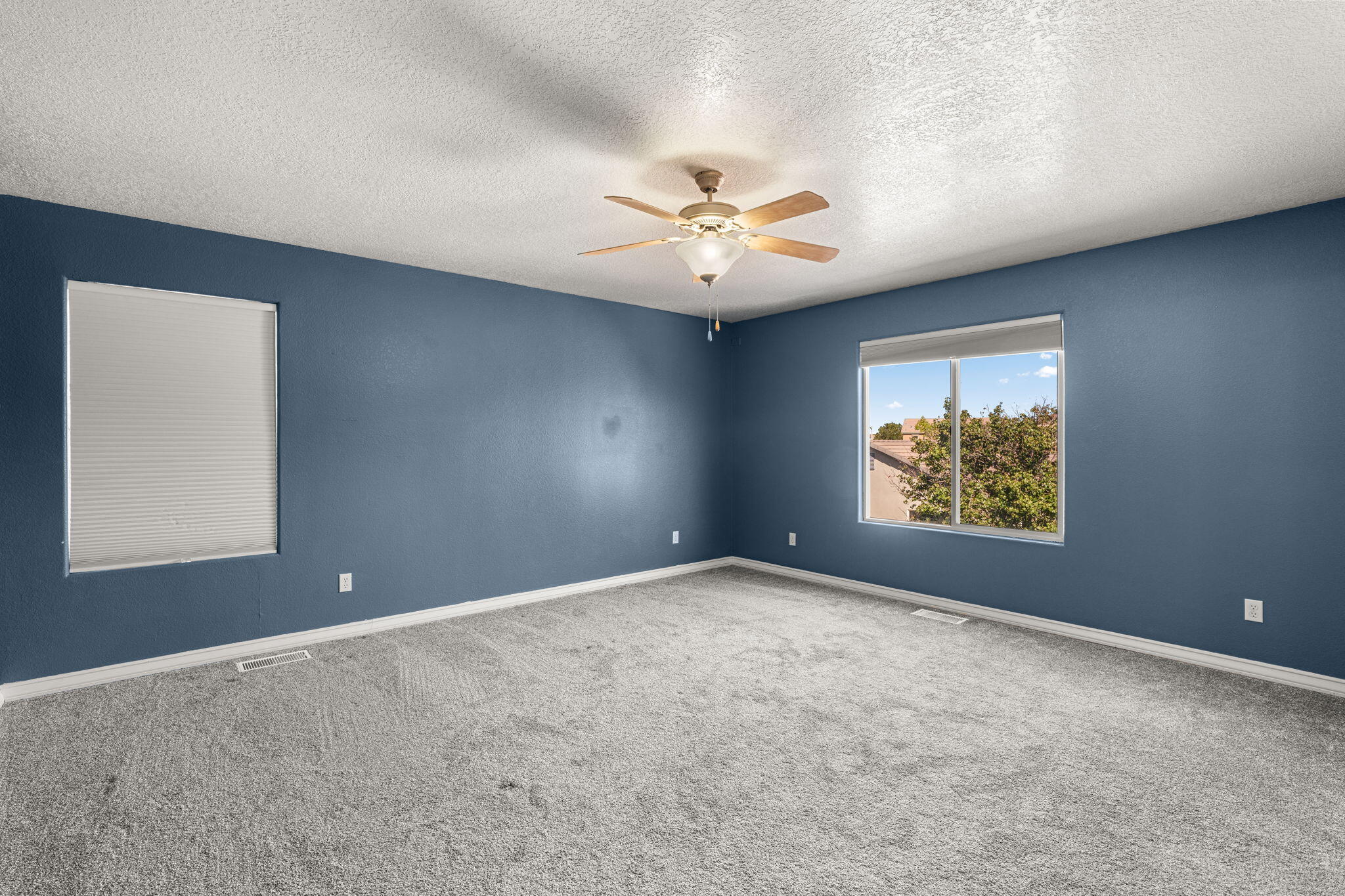 1301 SEPULVEDA Avenue NE