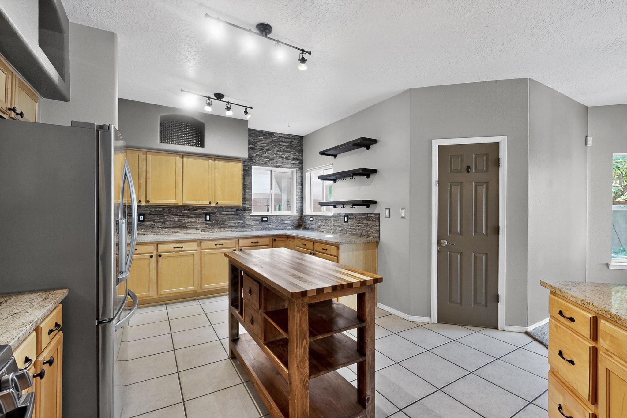 7724 RAMONA Avenue NW