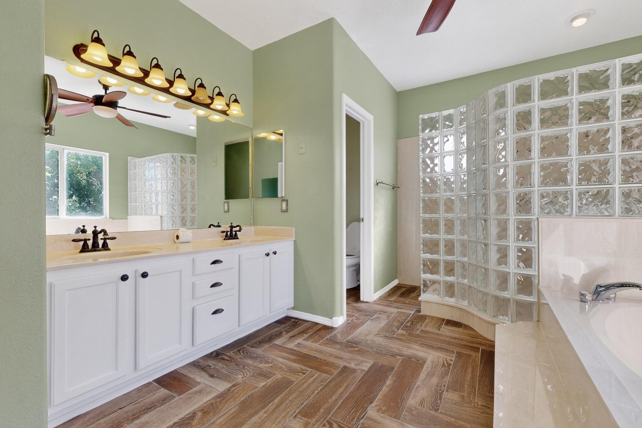 7724 RAMONA Avenue NW