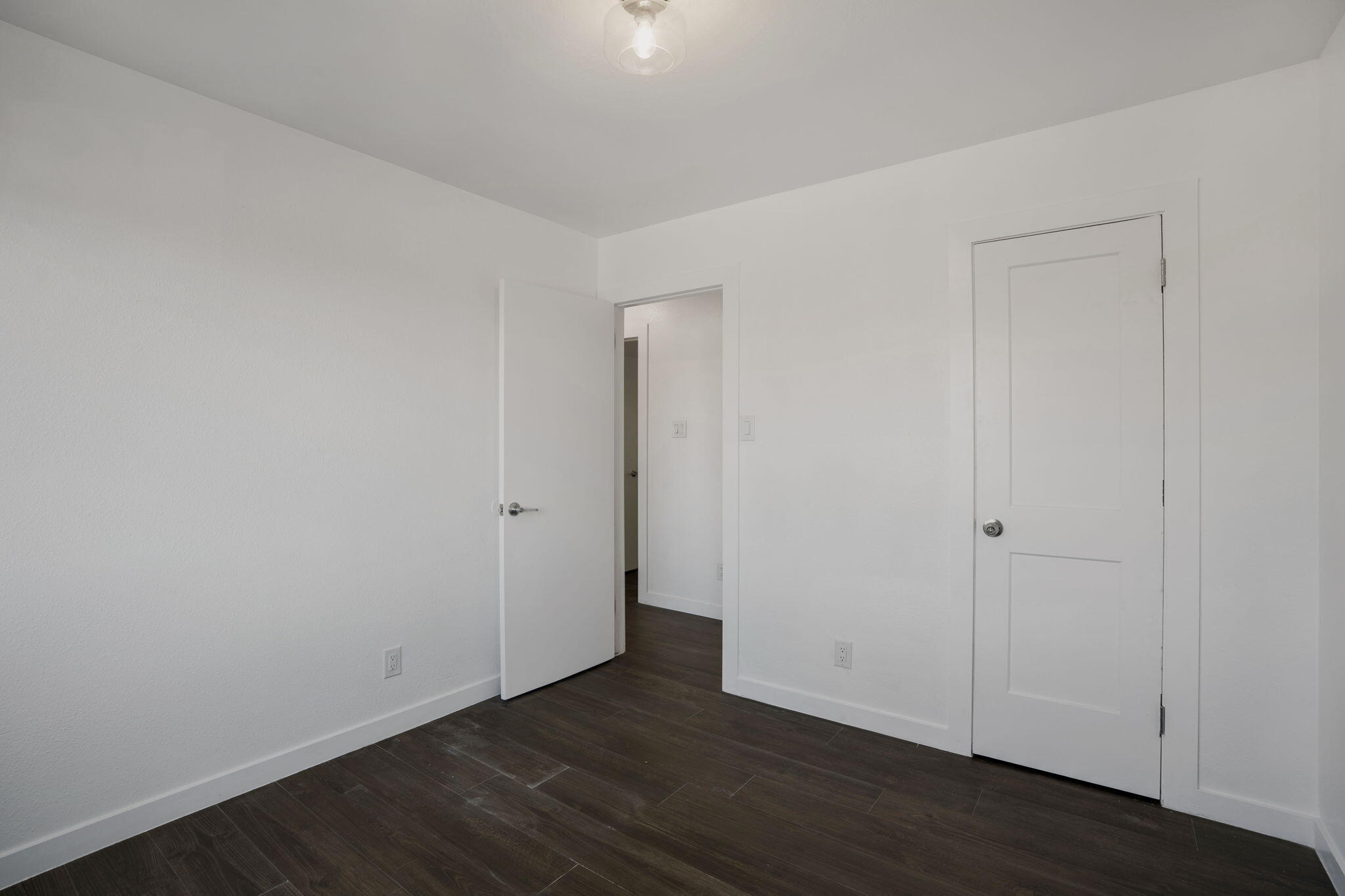 10708 Lexington Avenue NE