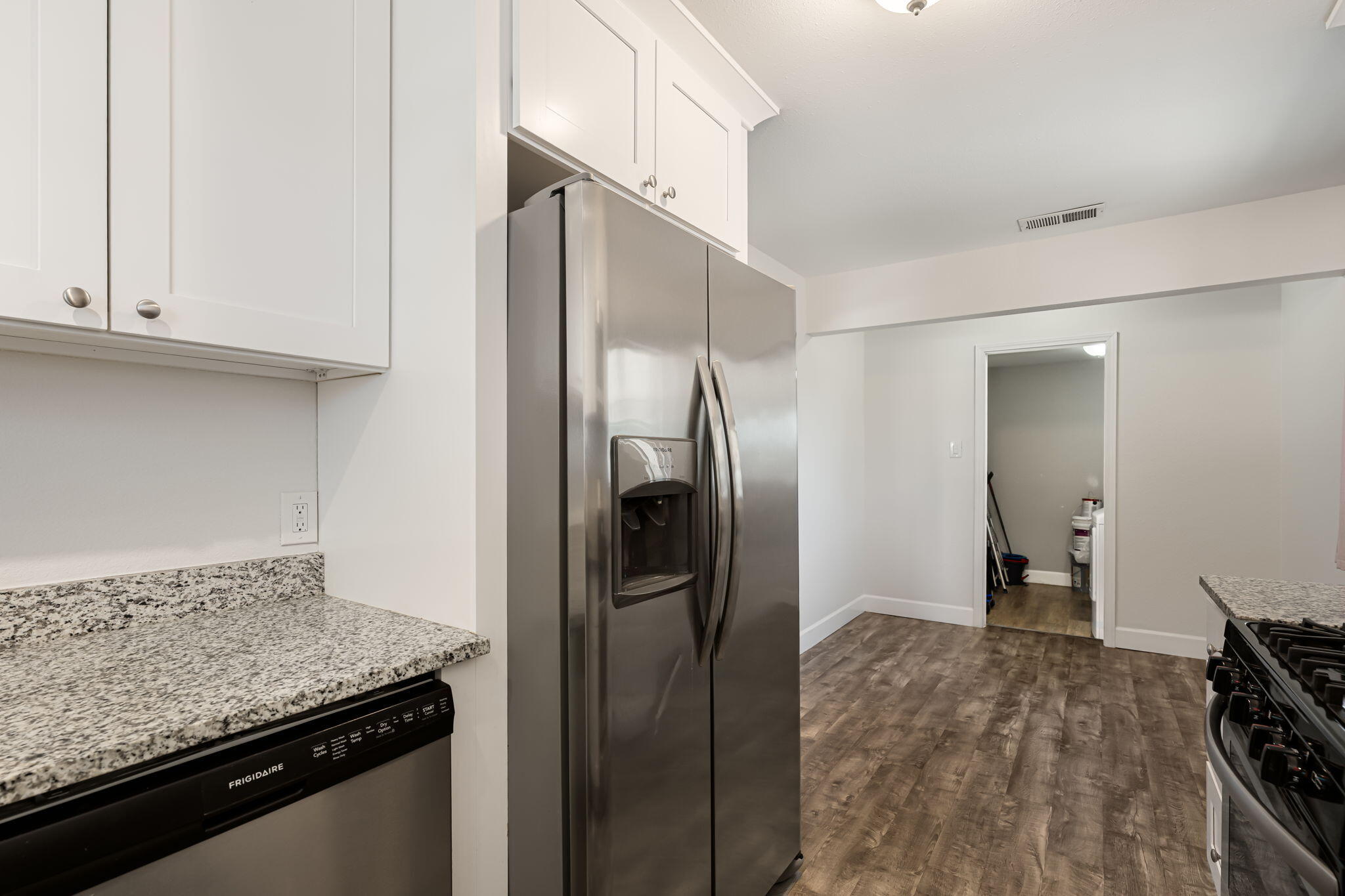 2904 WASHINGTON Street NE