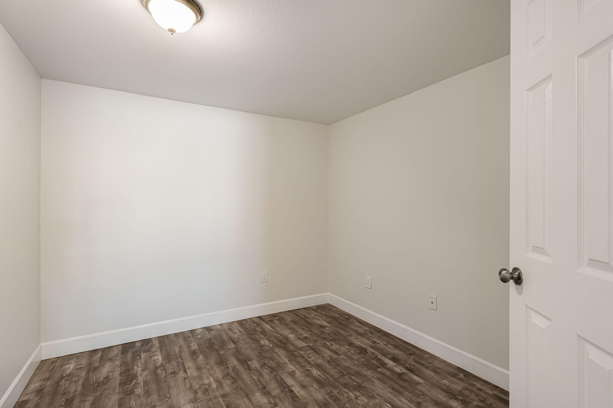 2904 WASHINGTON Street NE