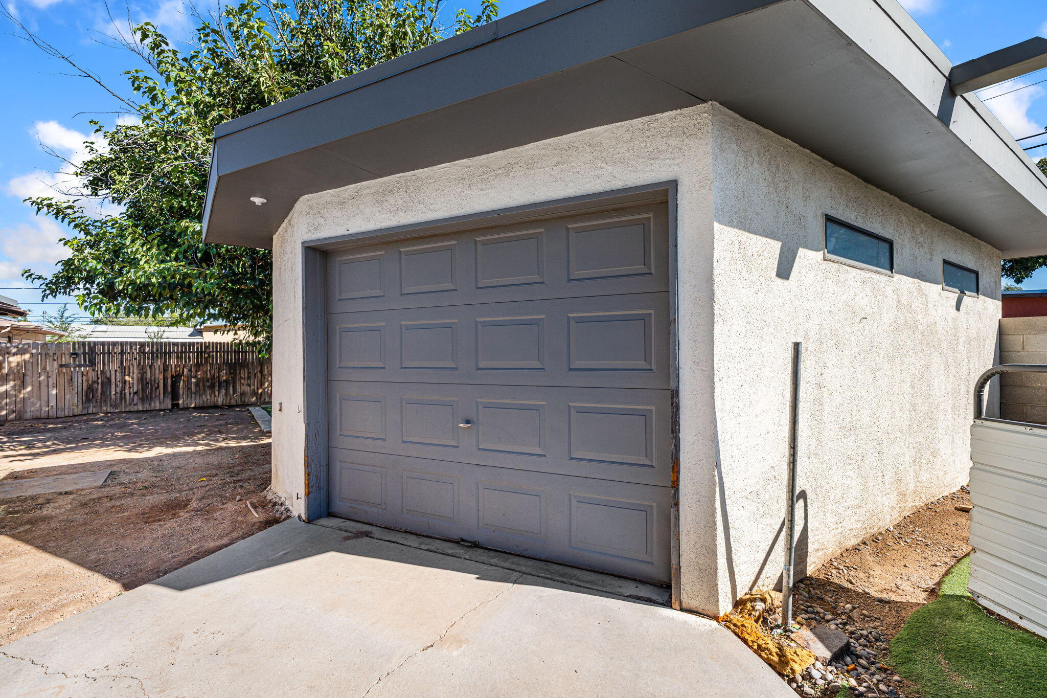 2904 WASHINGTON Street NE