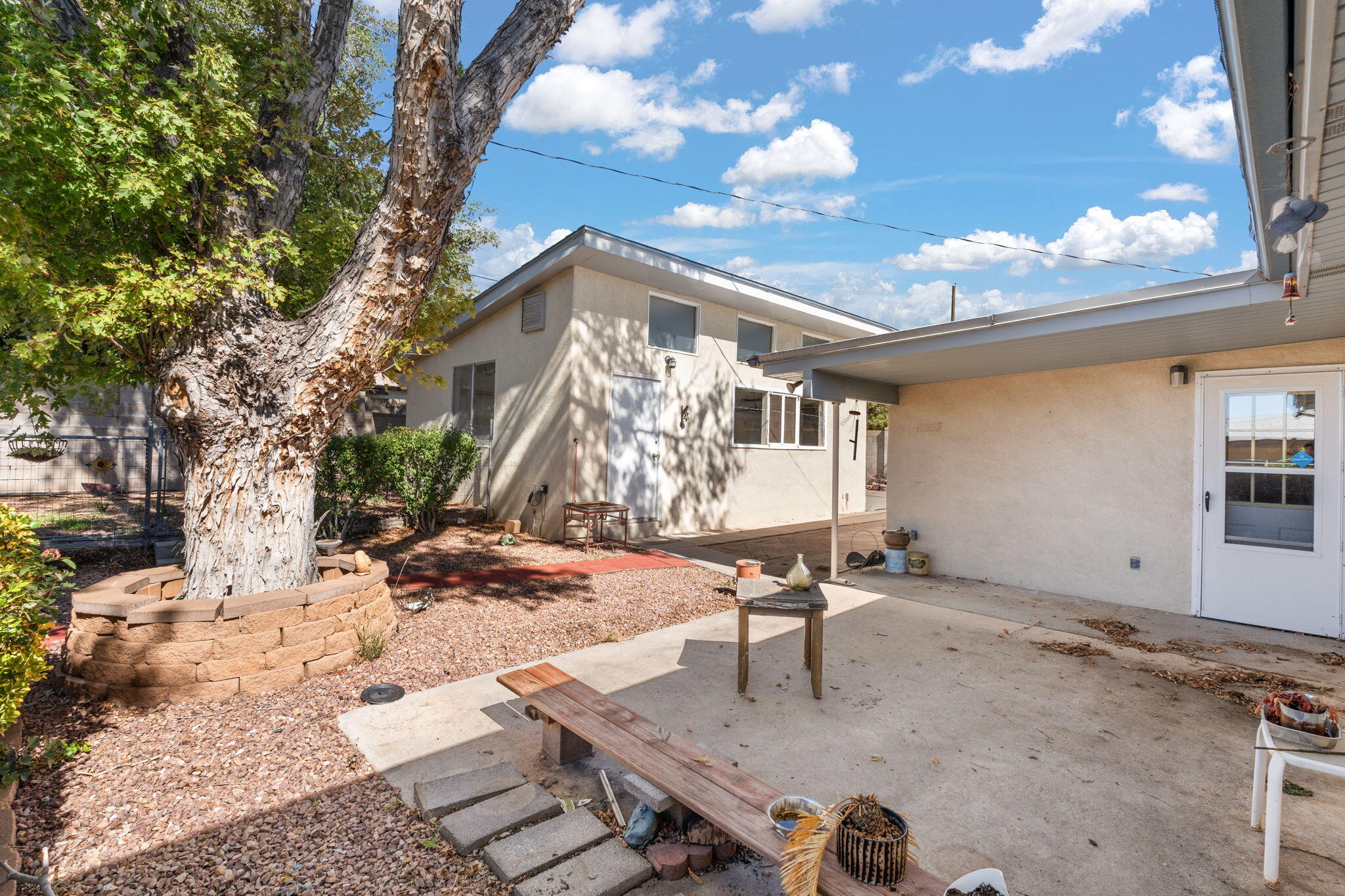 12805 Mountain View Avenue NE